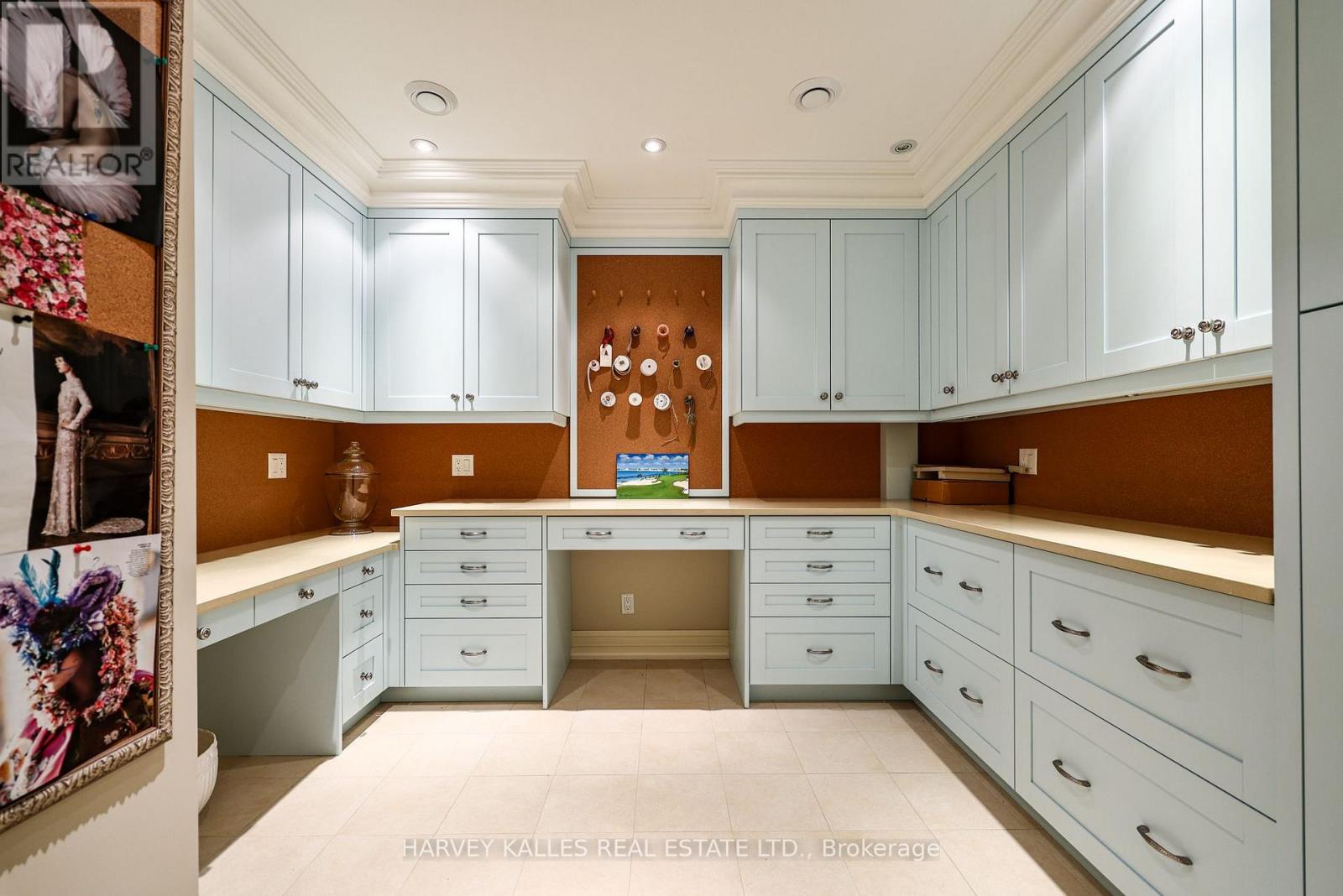 43 THORNBANK ROAD