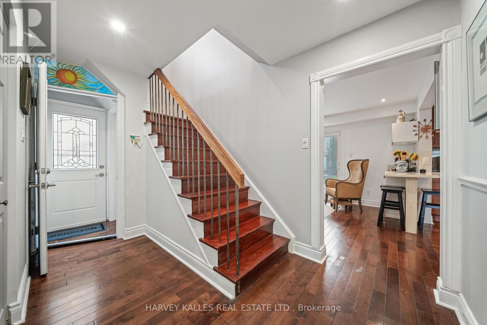 221 SNOWSHOE CRESCENT