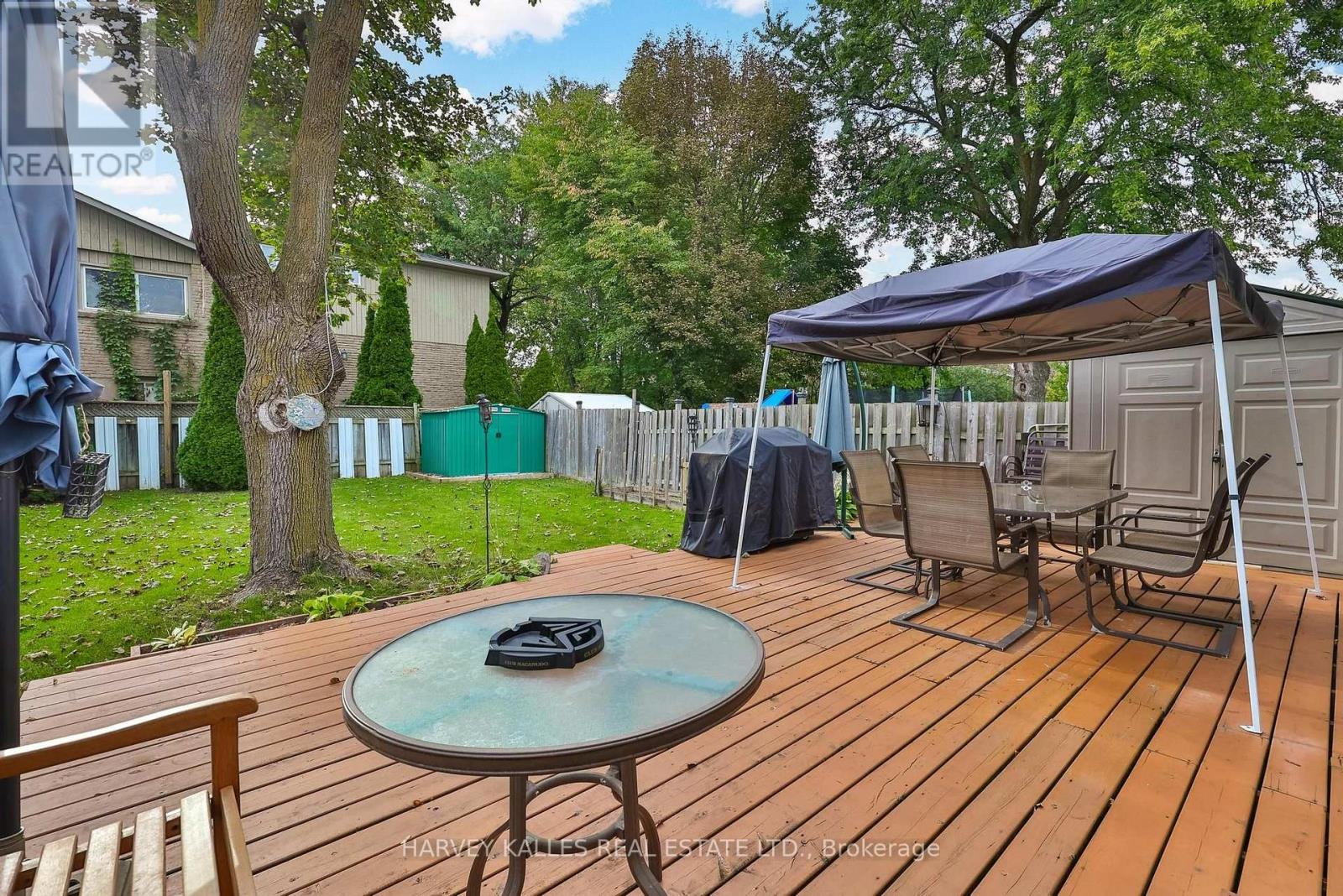 221 SNOWSHOE CRESCENT