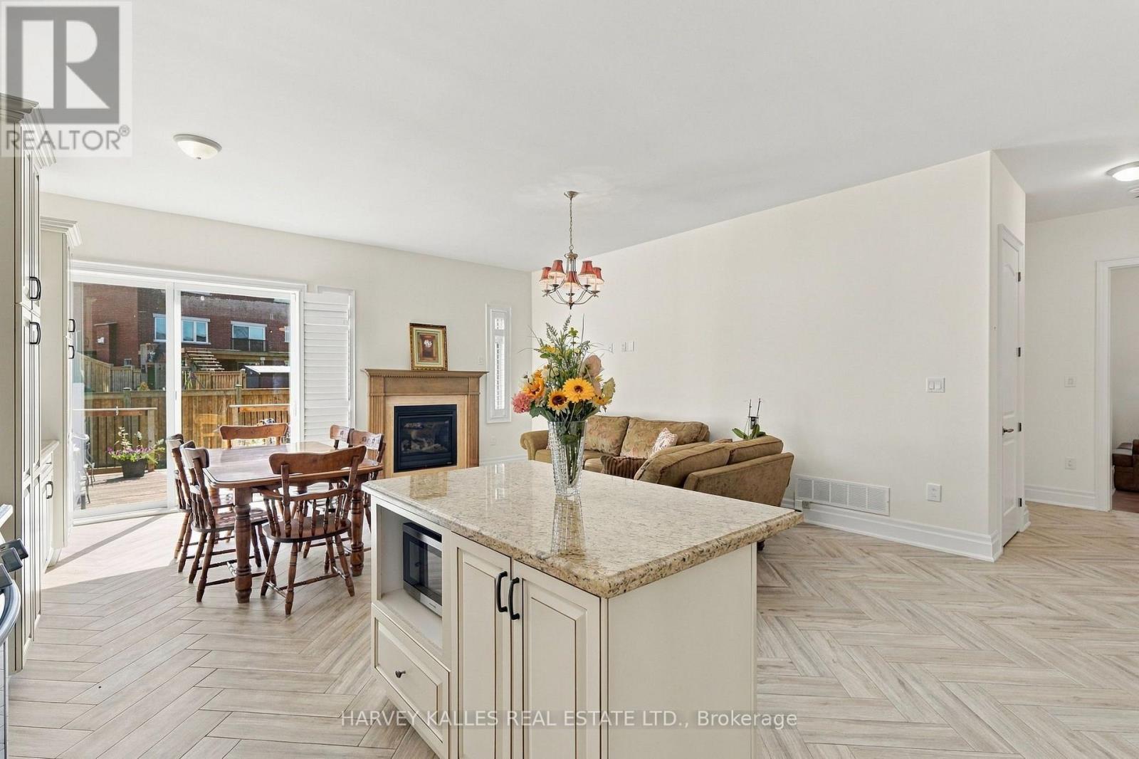 1650 RIZZARDO CRESCENT