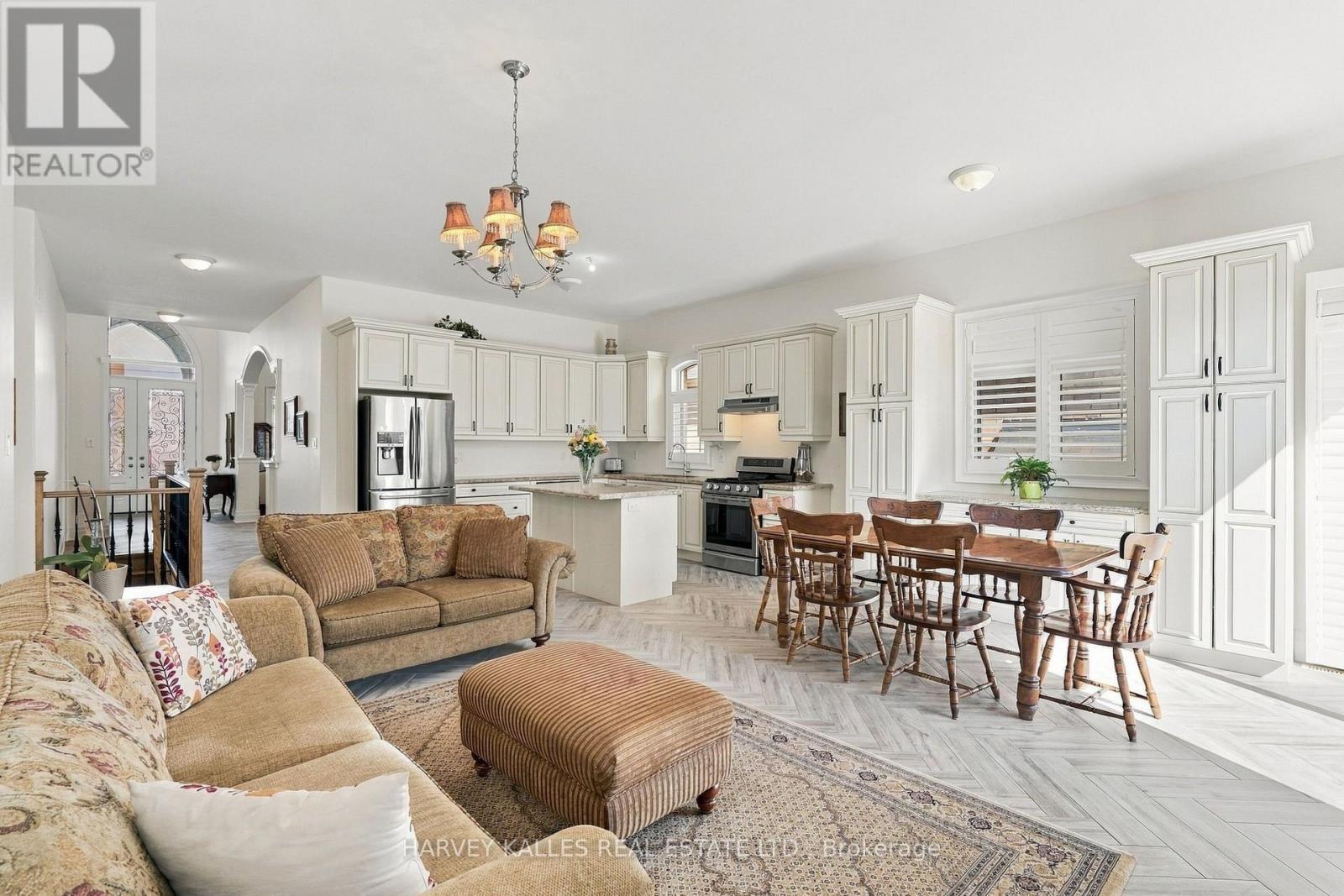 1650 RIZZARDO CRESCENT