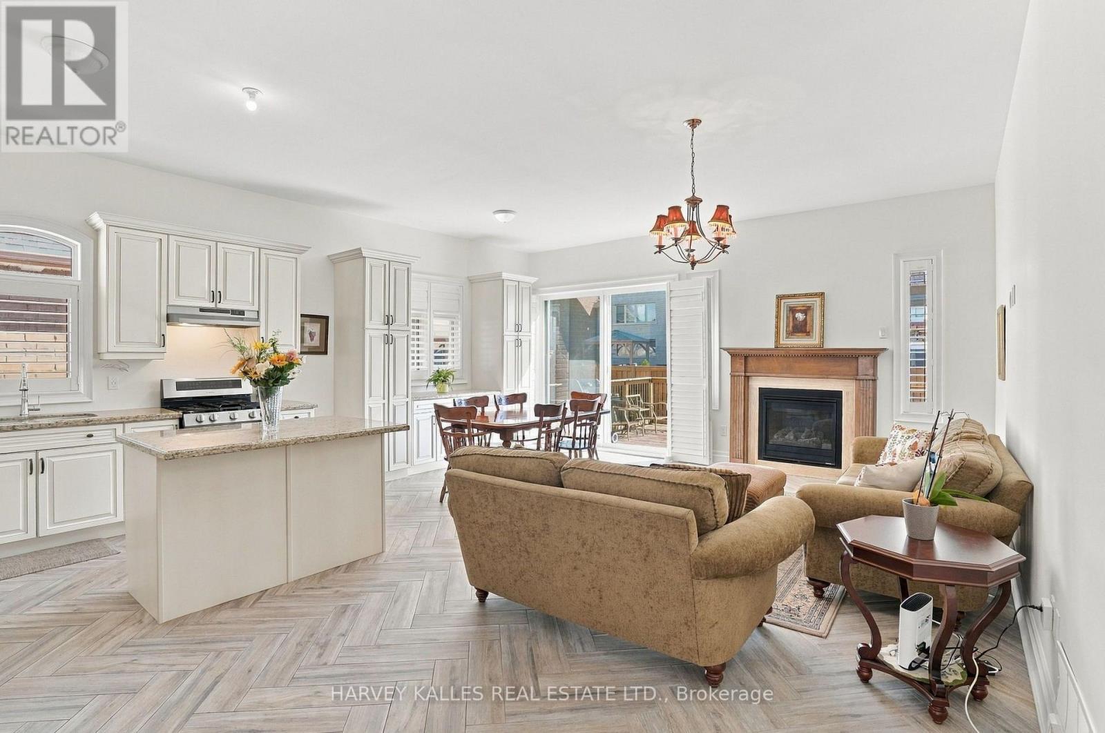 1650 RIZZARDO CRESCENT