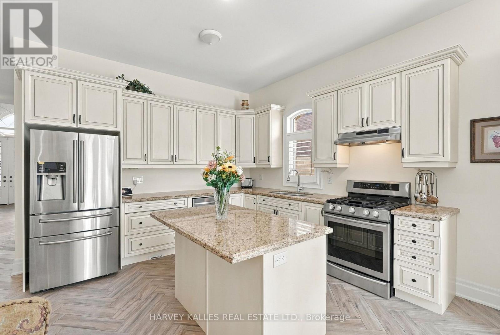 1650 RIZZARDO CRESCENT