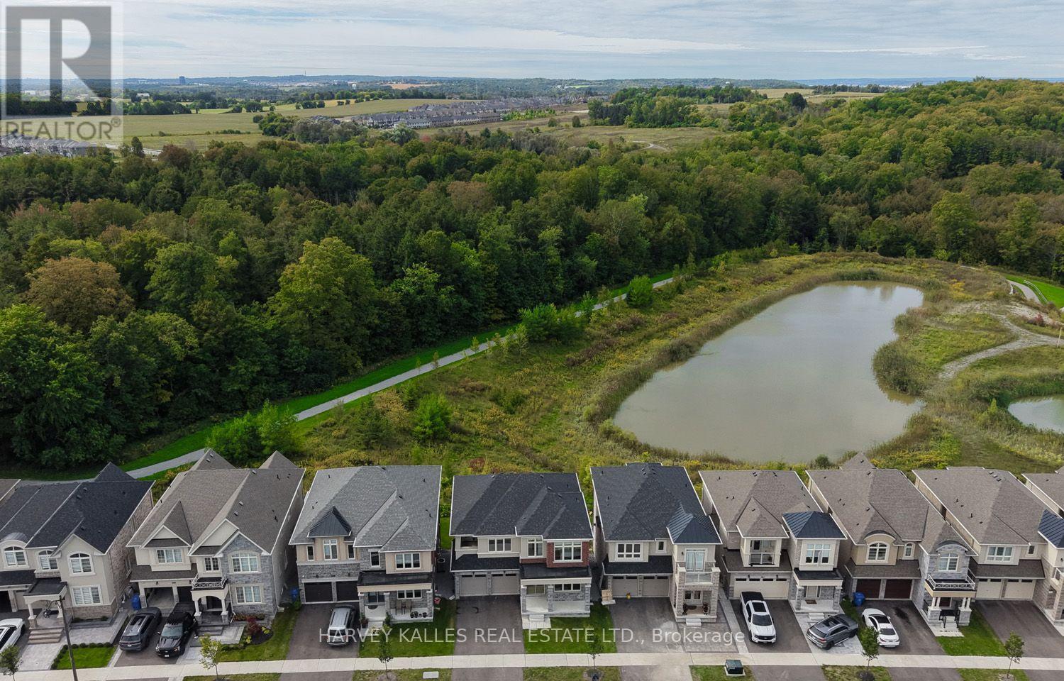 MAIN FLOOR - 253 SEAVIEW HEIGHTS