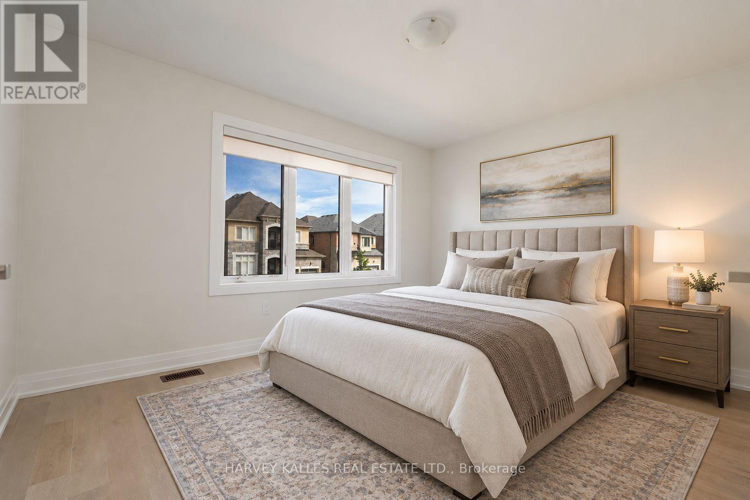 MAIN FLOOR - 253 SEAVIEW HEIGHTS