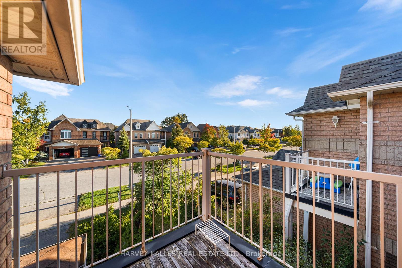 MAIN - 68 NANTUCKET DRIVE
