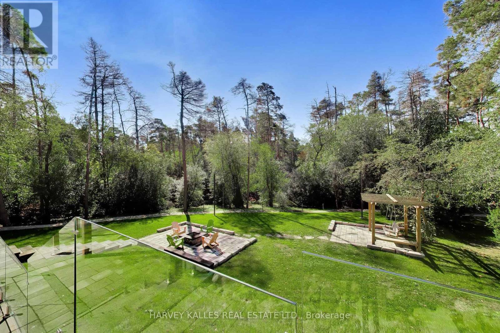 17 CYNTHIA CRESCENT