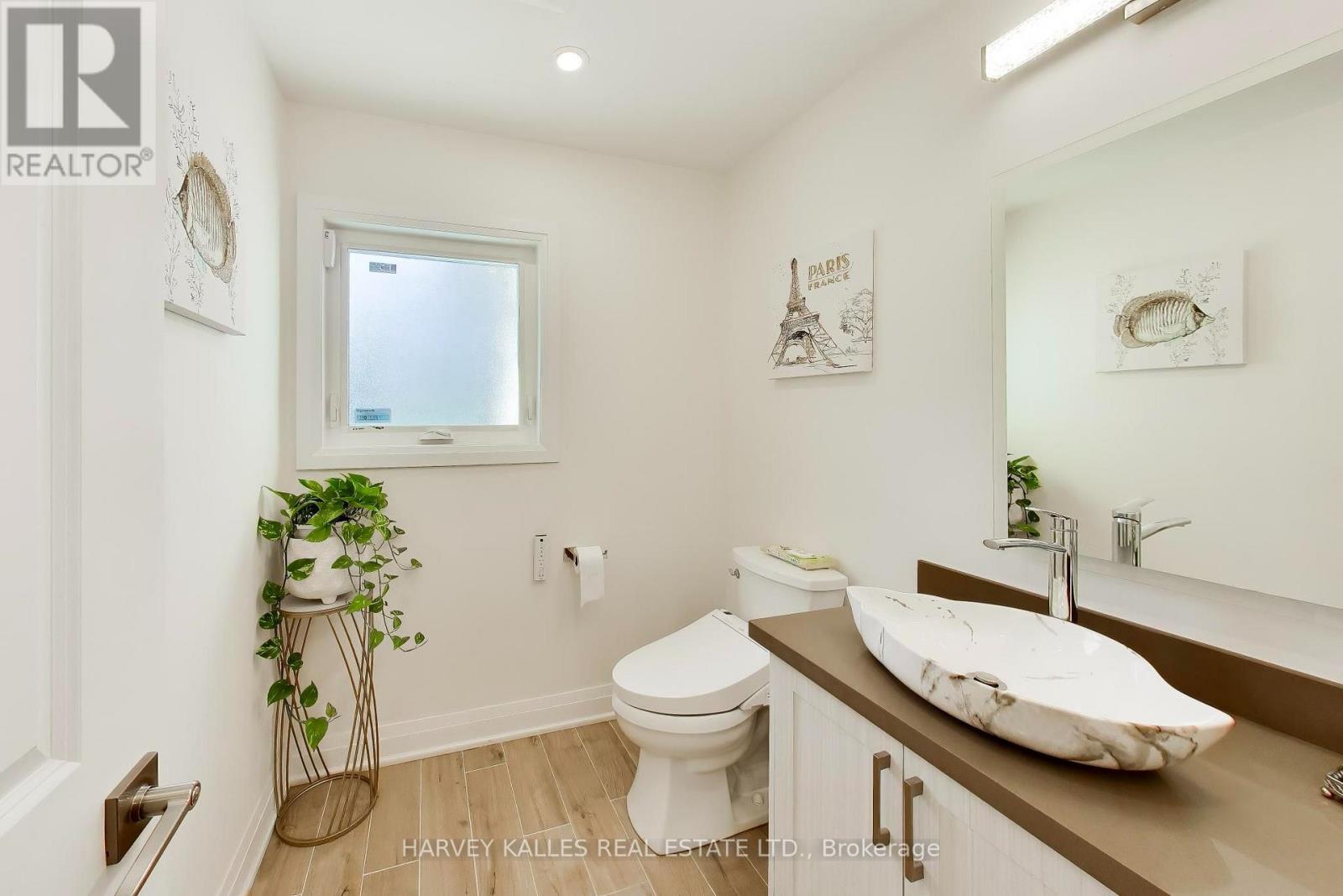 17 CYNTHIA CRESCENT