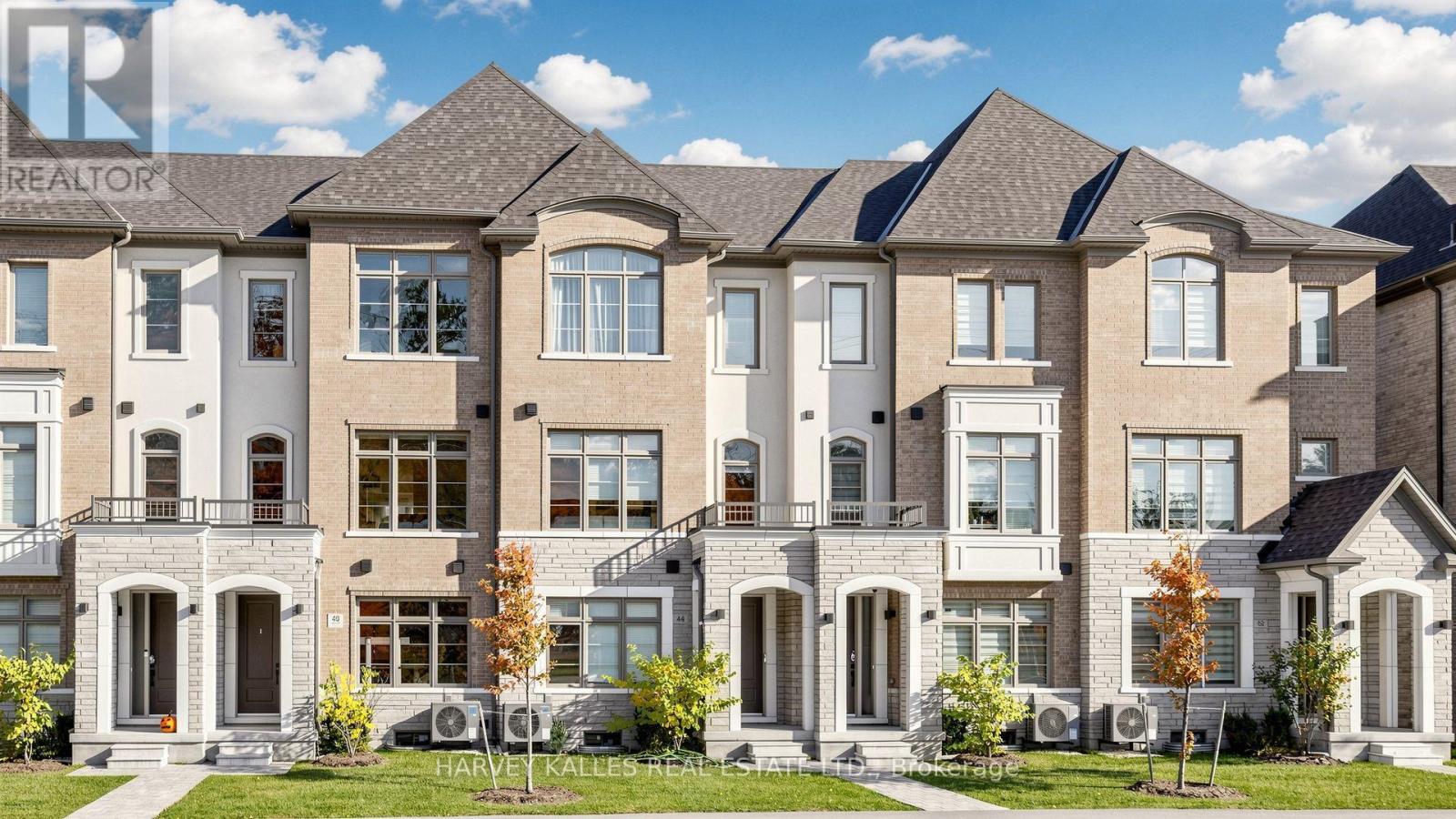 44 De La Roche Drive Vaughan Vellore Village Ontario Ca L4h5g4 30410570