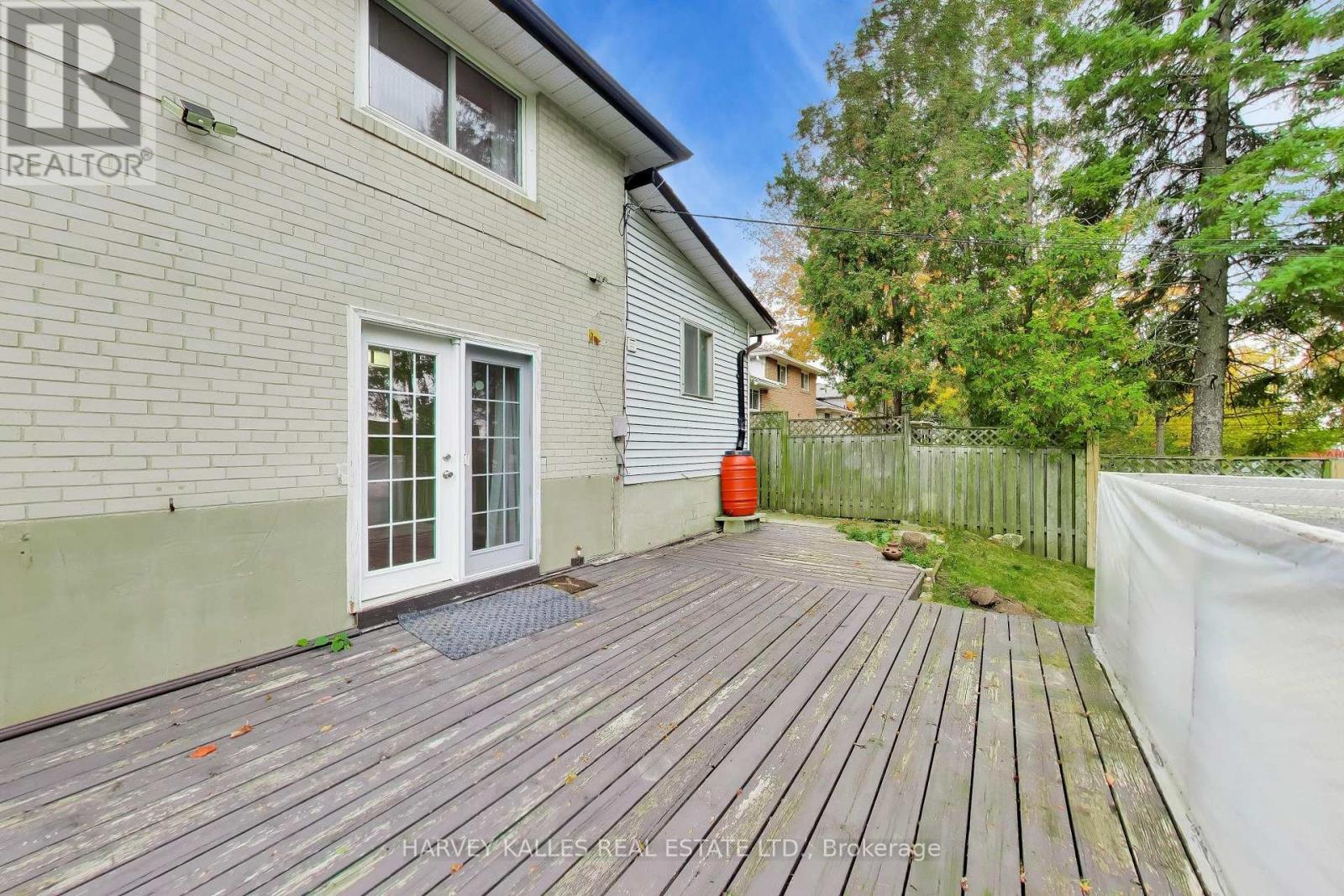 80 SHERWOOD FOREST DRIVE