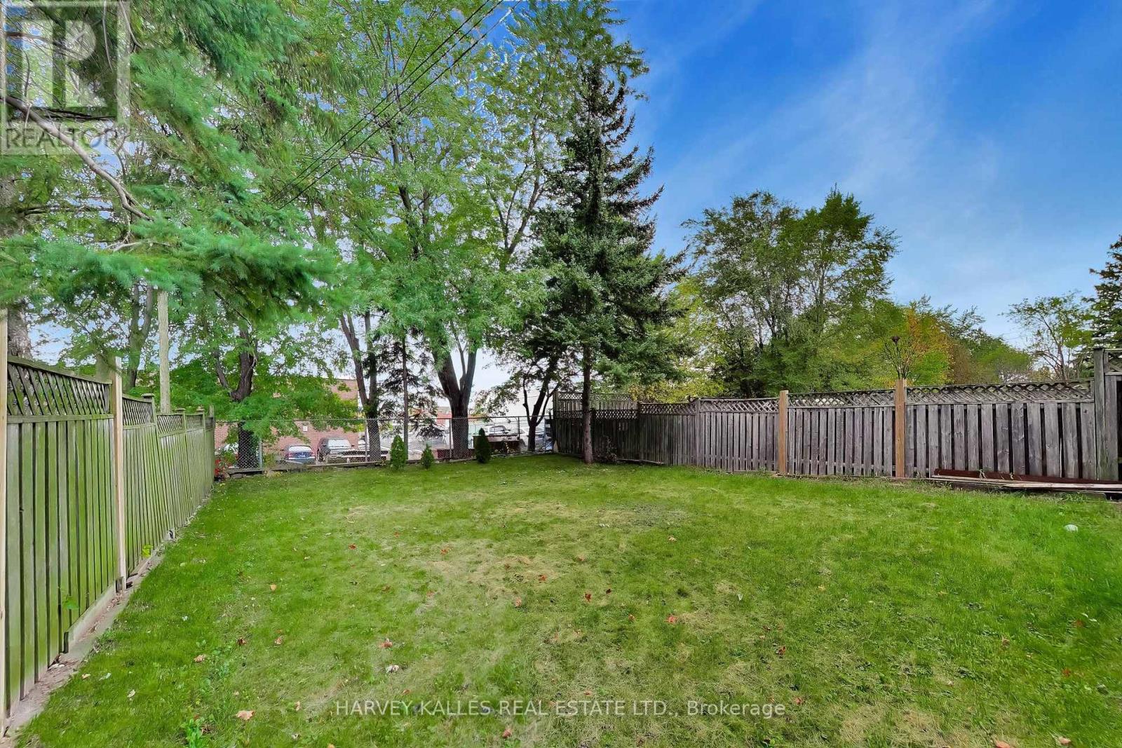 80 SHERWOOD FOREST DRIVE