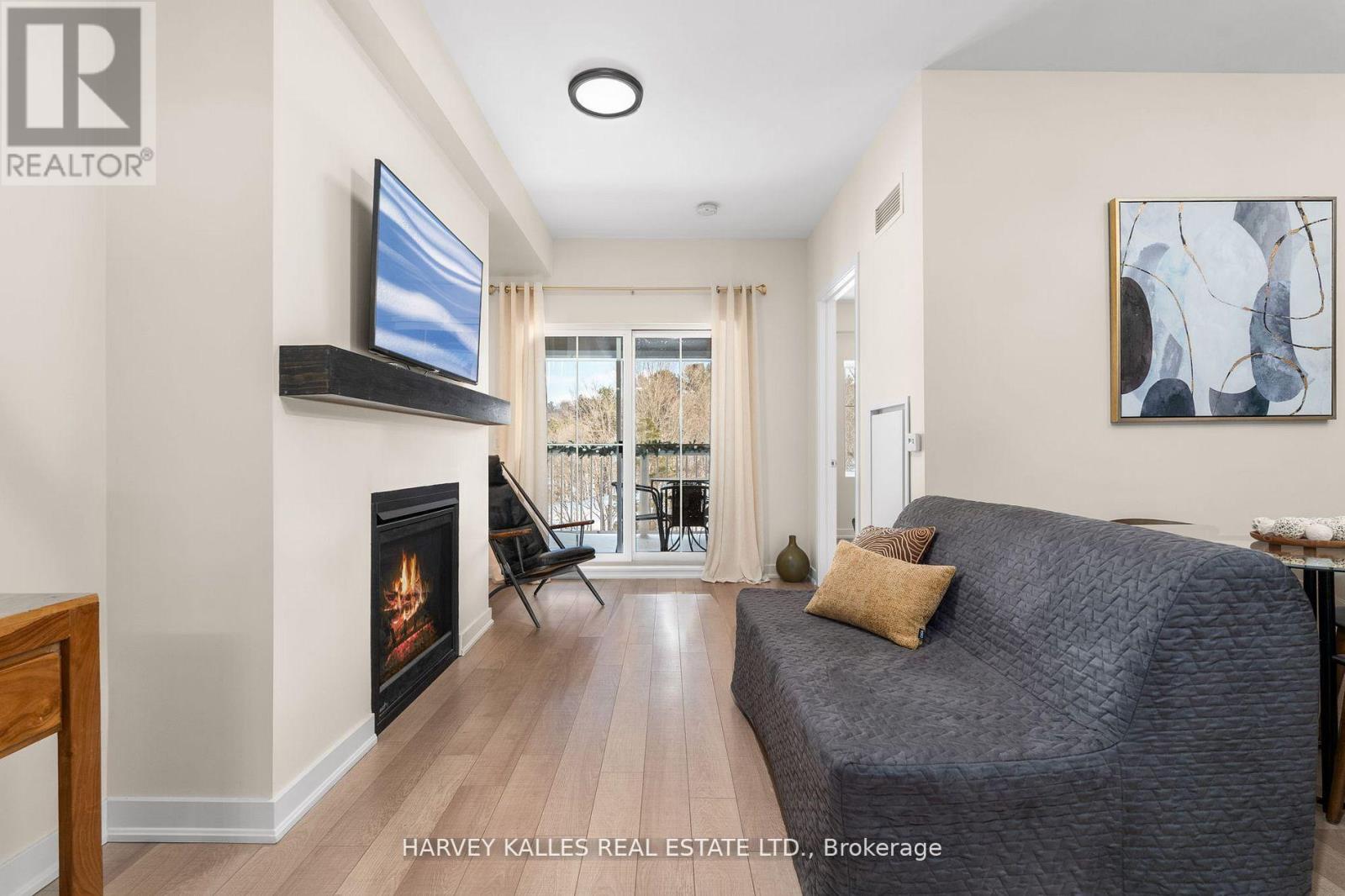 416 - 40 HORSESHOE BOULEVARD