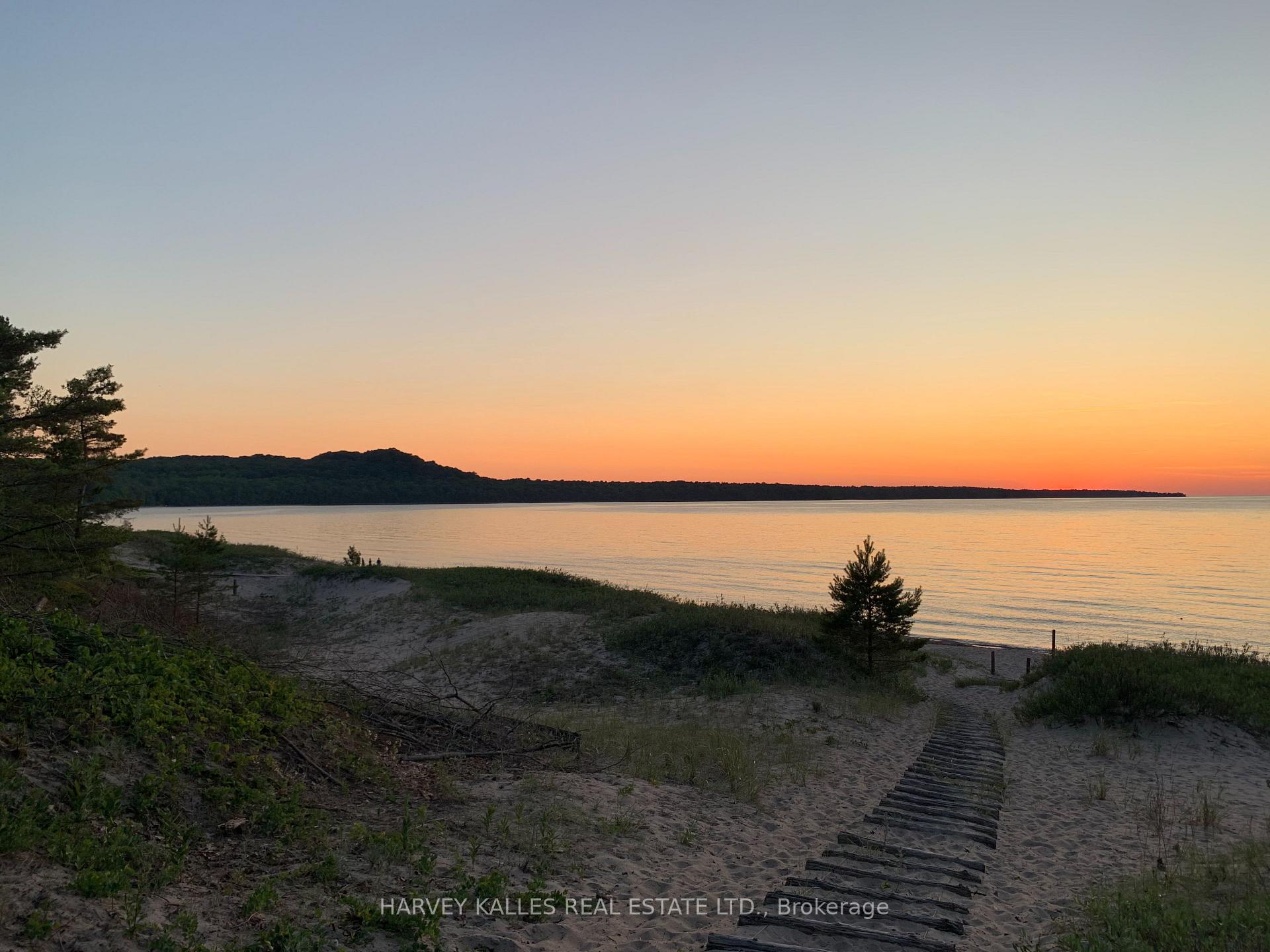 6 Mkwa Miikaans Lane