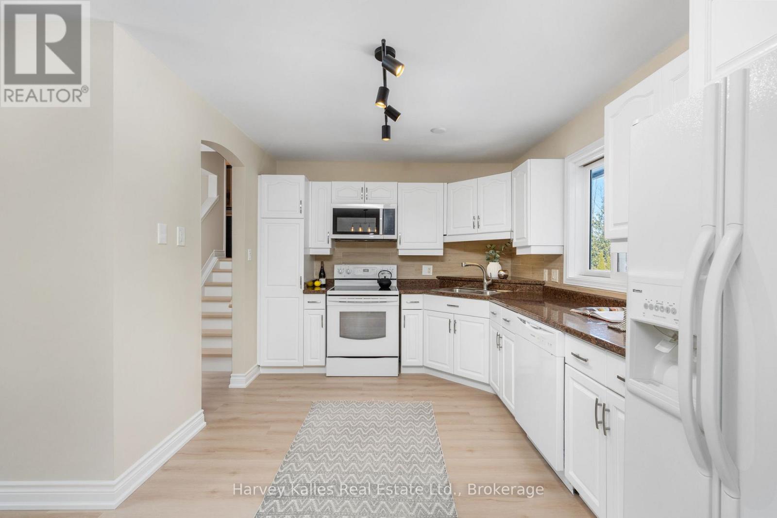 64 SILVER CREEK DRIVE