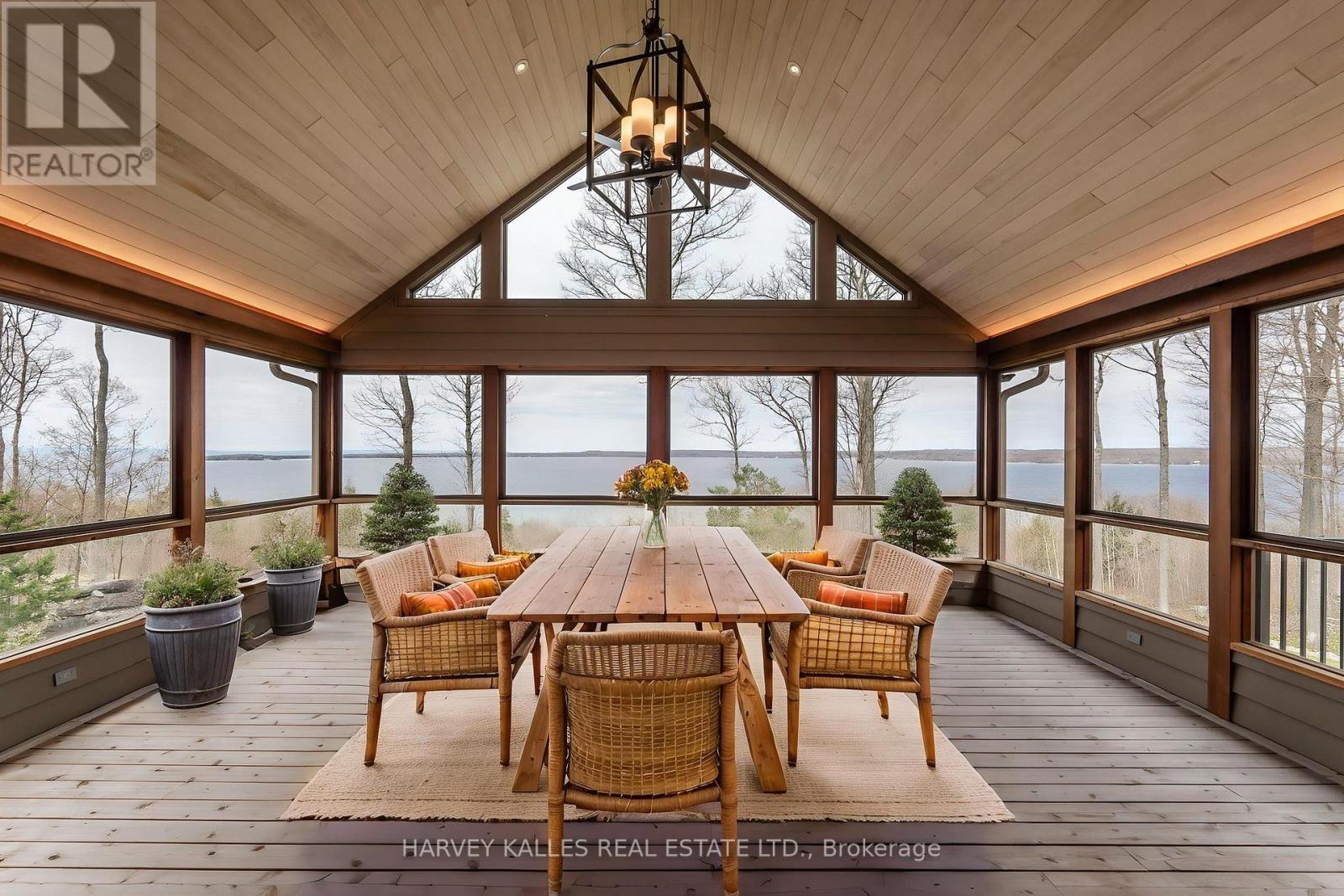 20 NIPPISSING RIDGE ROAD