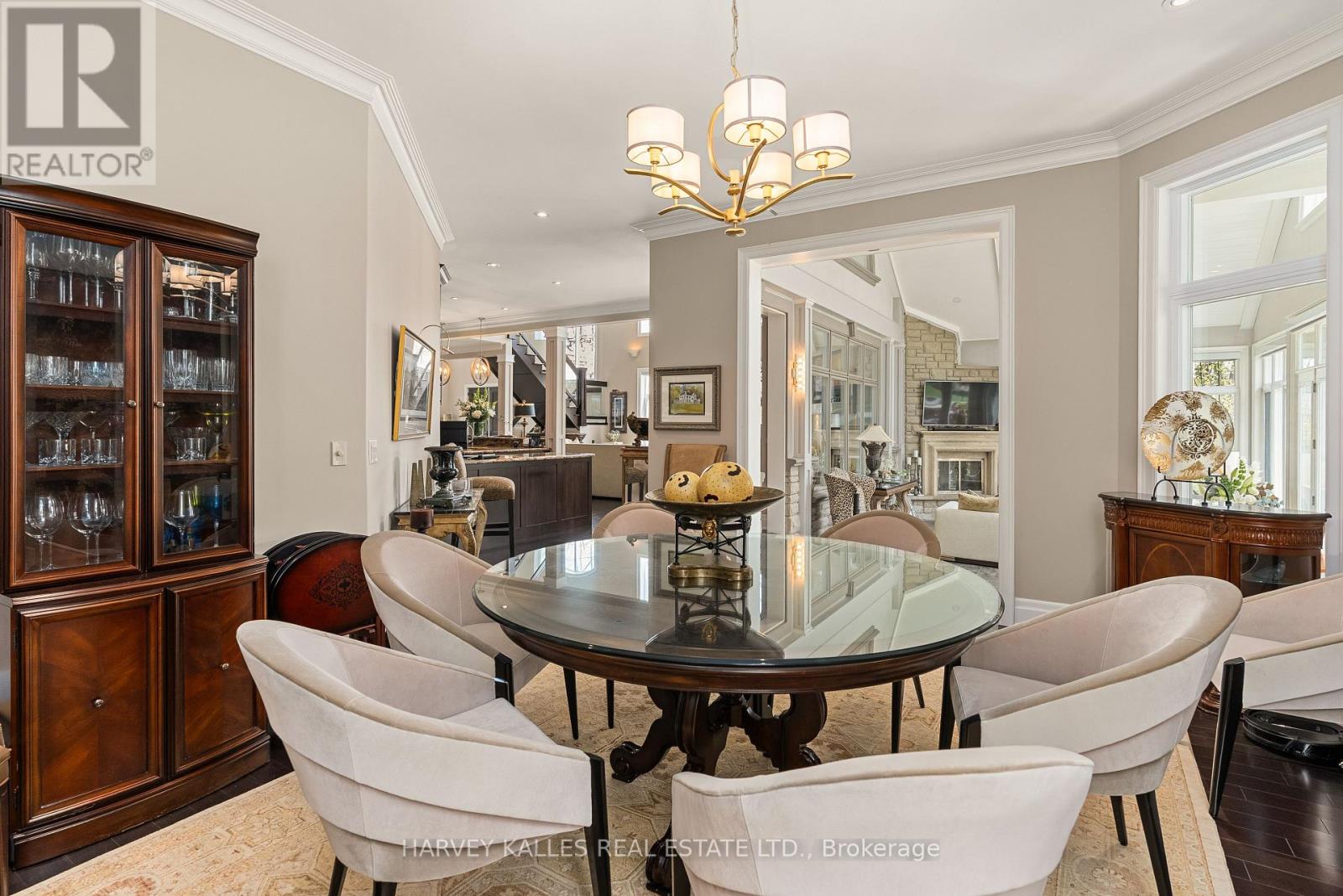6 GEORGINA DRIVE