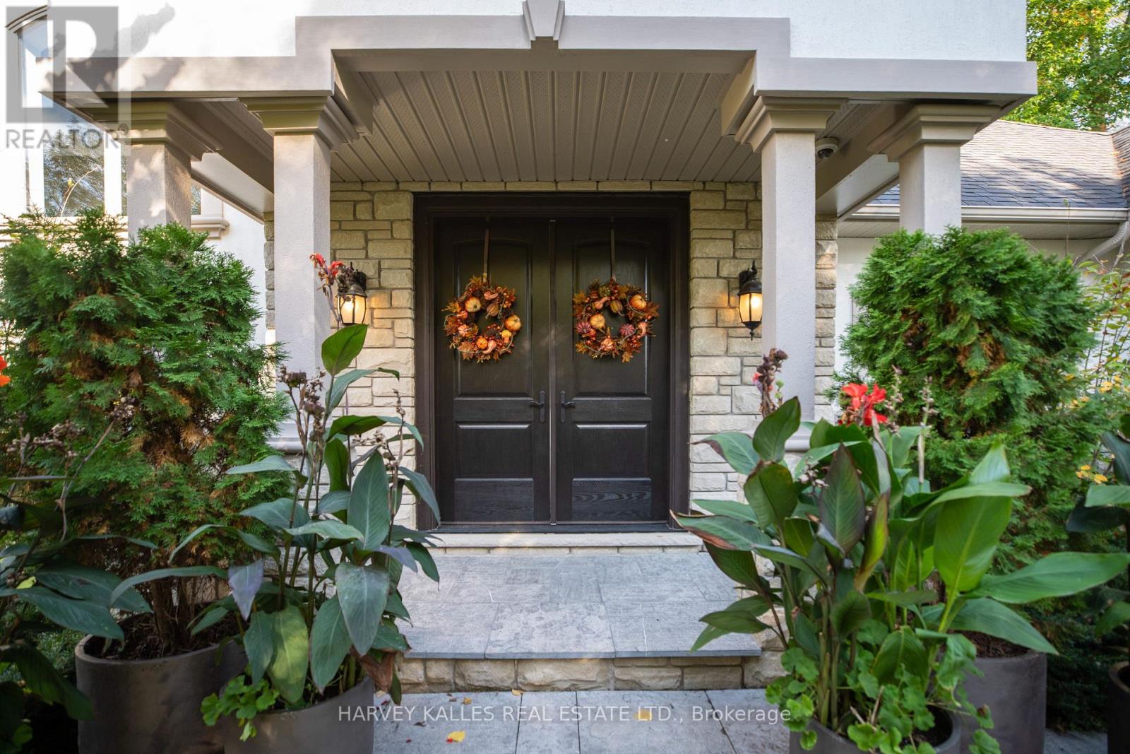 6 GEORGINA DRIVE