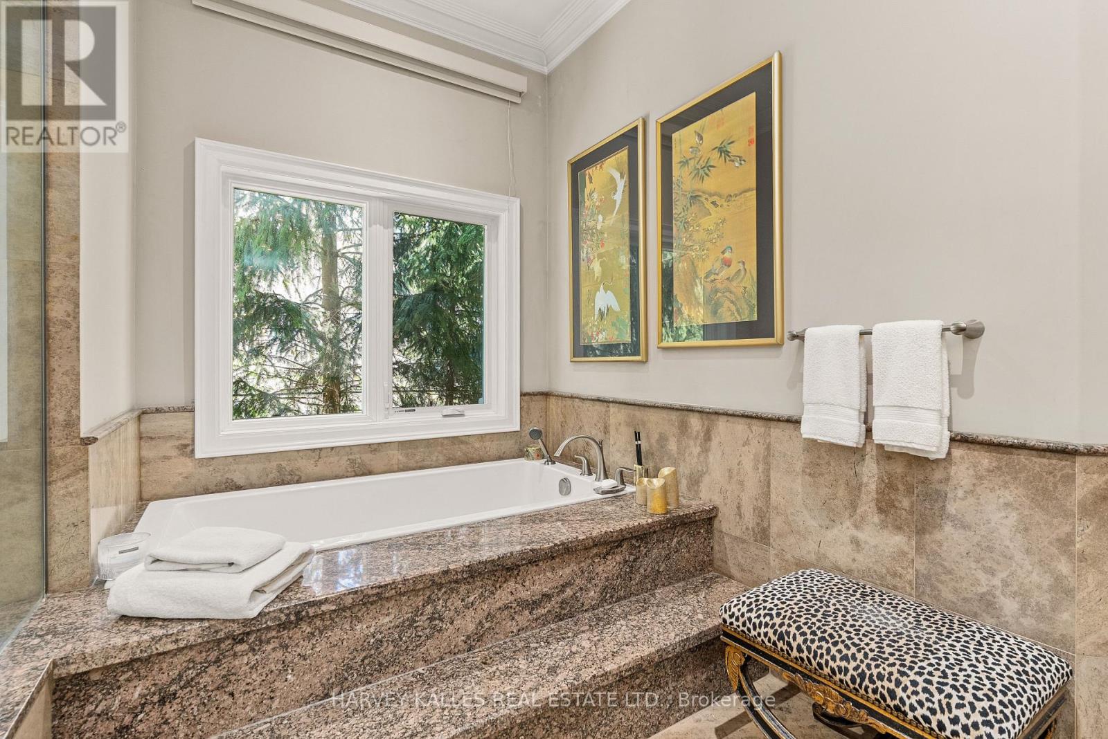 6 GEORGINA DRIVE