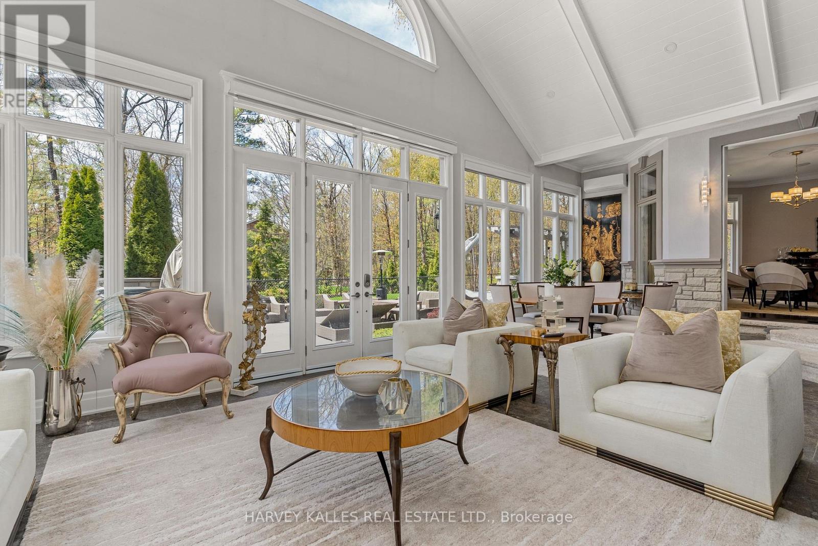 6 GEORGINA DRIVE