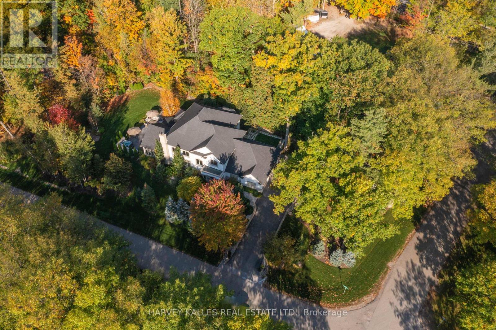 6 GEORGINA DRIVE