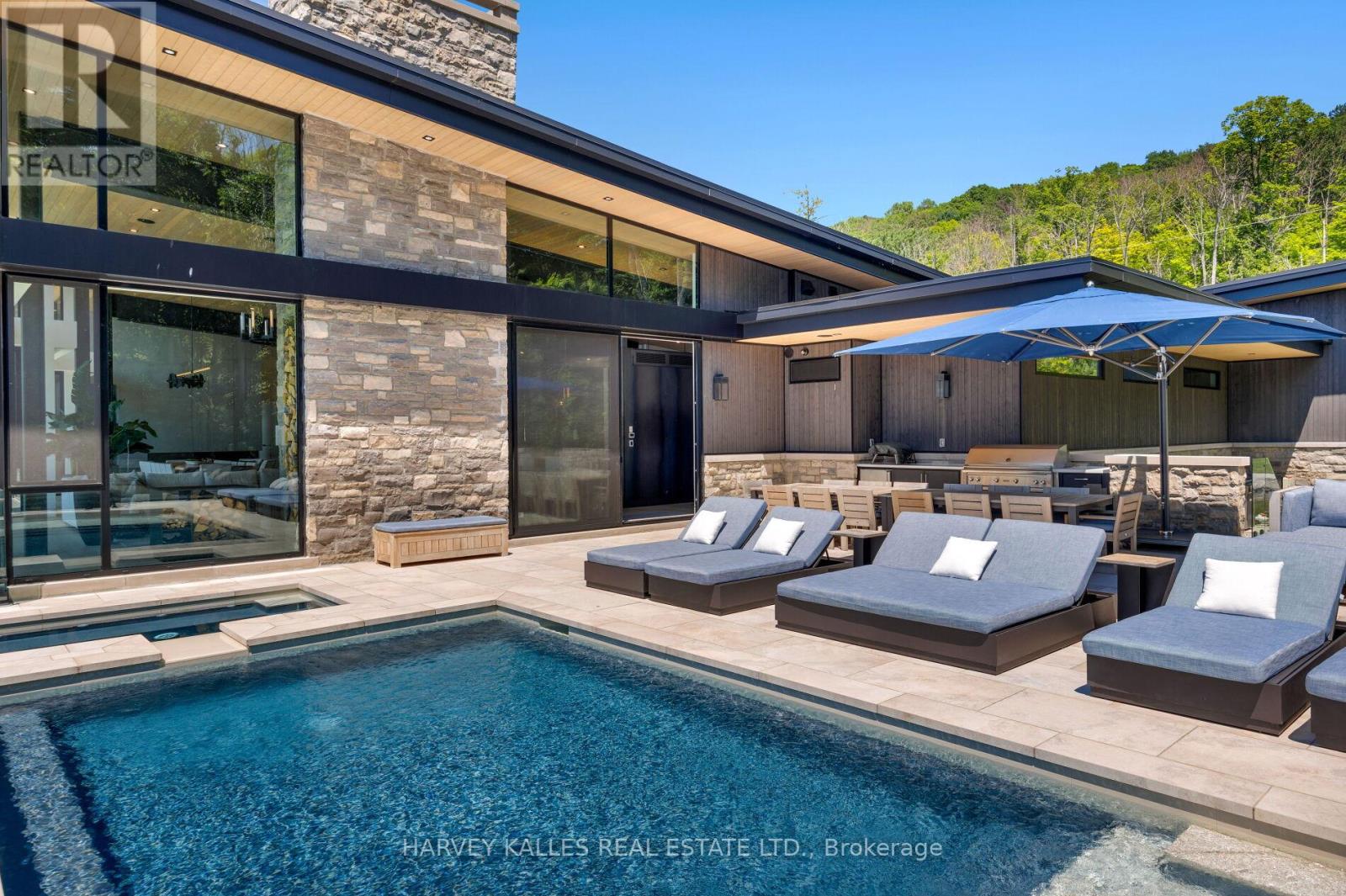 240 SILVER BIRCH DRIVE