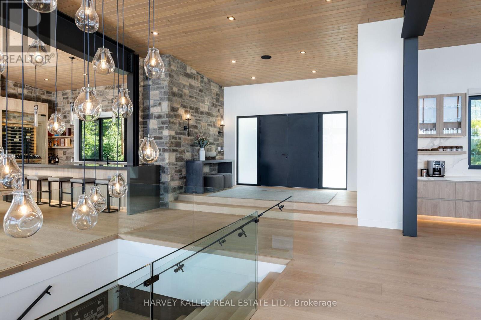 240 SILVER BIRCH DRIVE