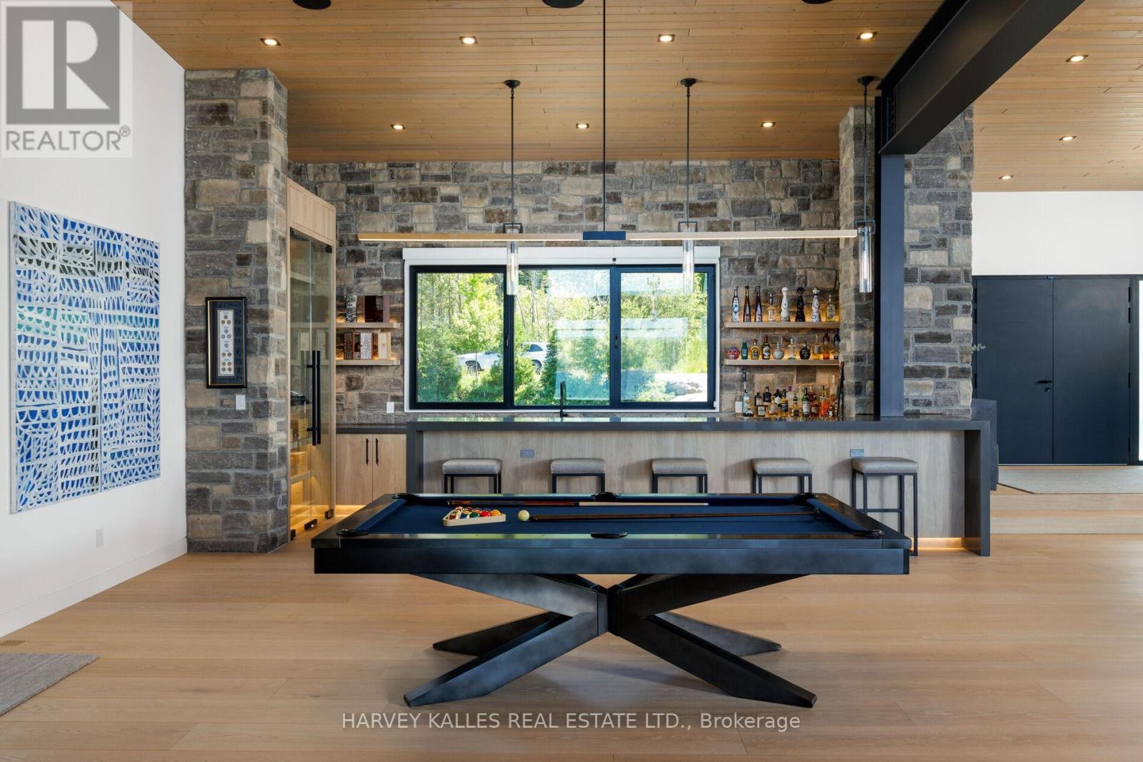 240 SILVER BIRCH DRIVE