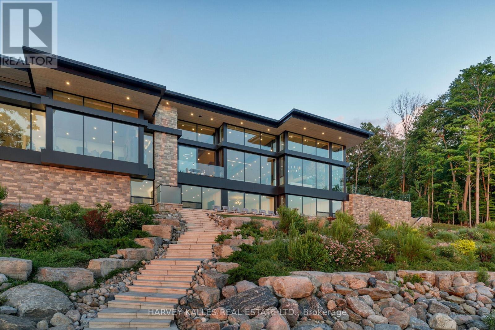 240 SILVER BIRCH DRIVE