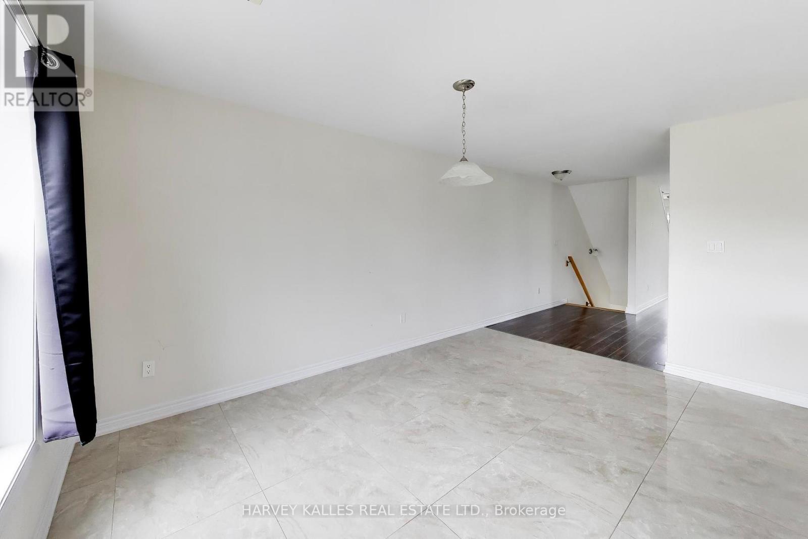 38 - 1 LEGGOTT AVENUE