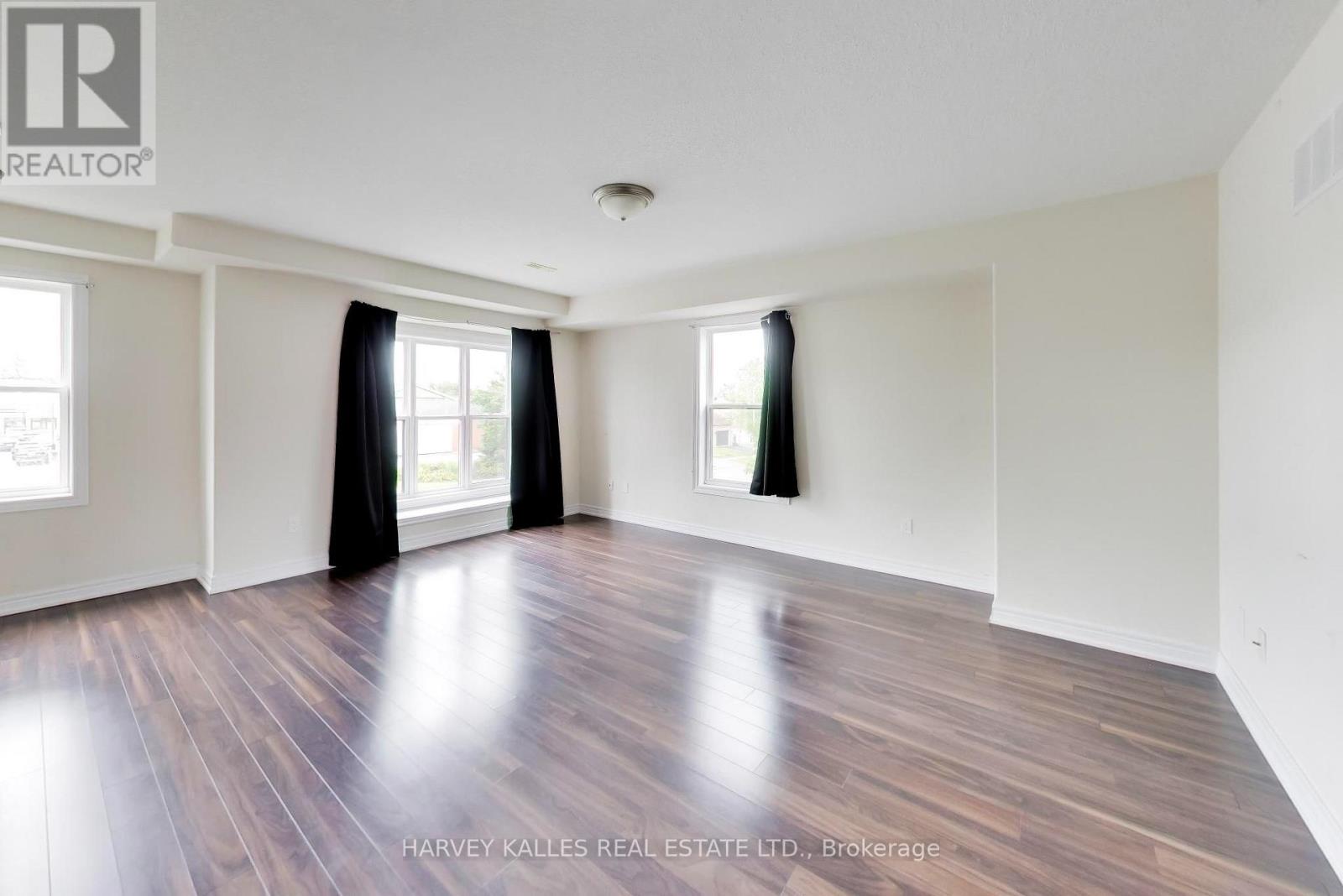 38 - 1 LEGGOTT AVENUE
