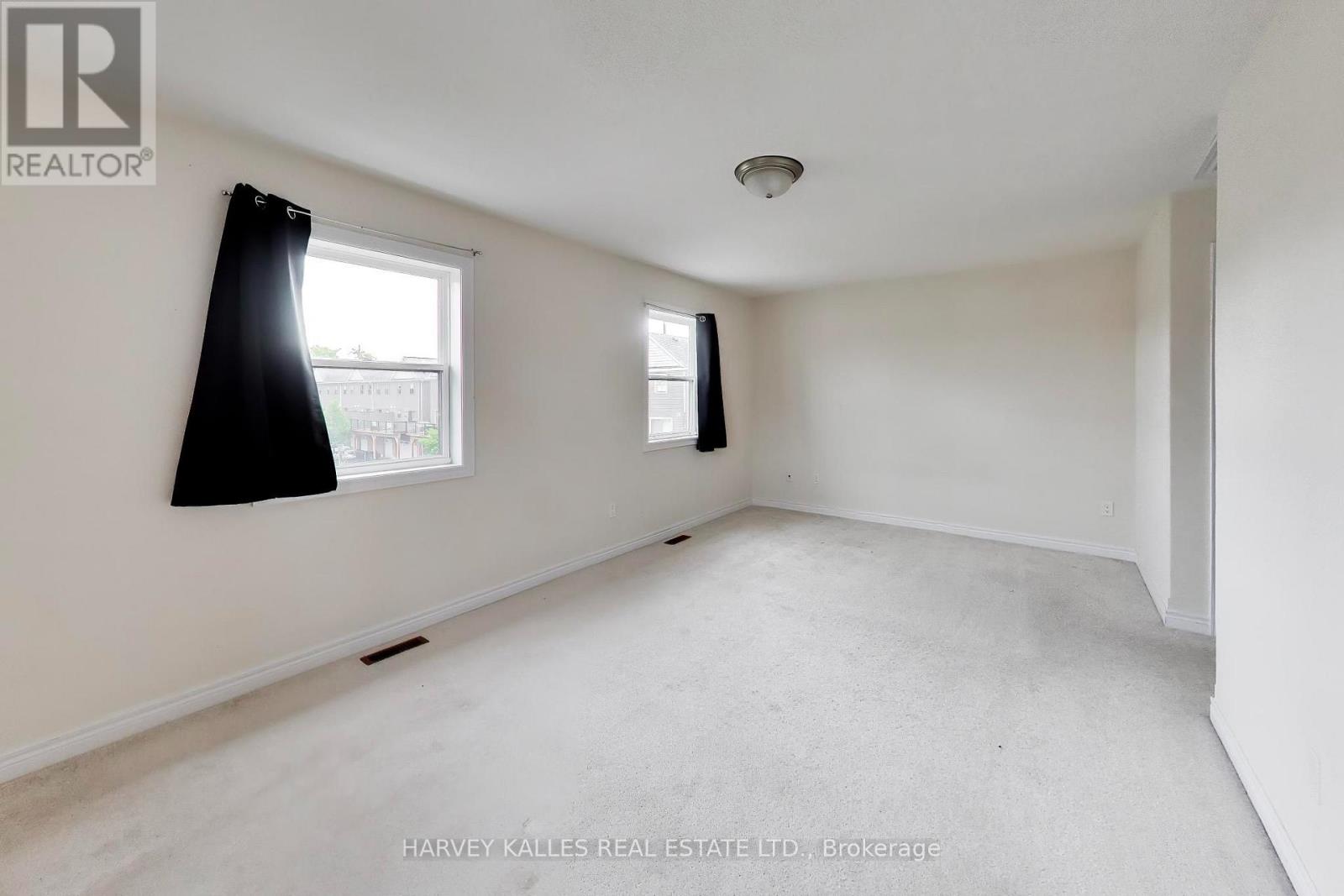 38 - 1 LEGGOTT AVENUE