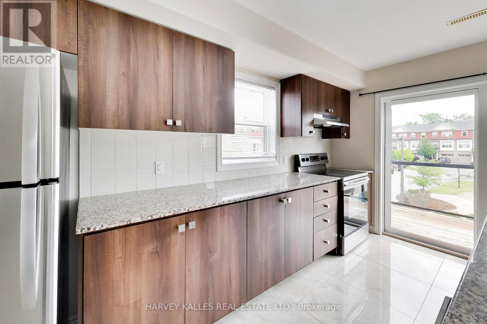 38 - 1 LEGGOTT AVENUE