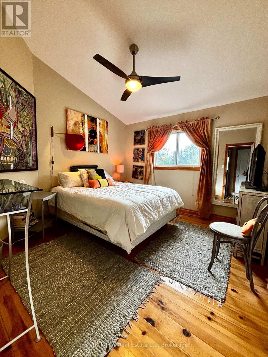 61 CONSTANCE BLVD. BOULEVARD N