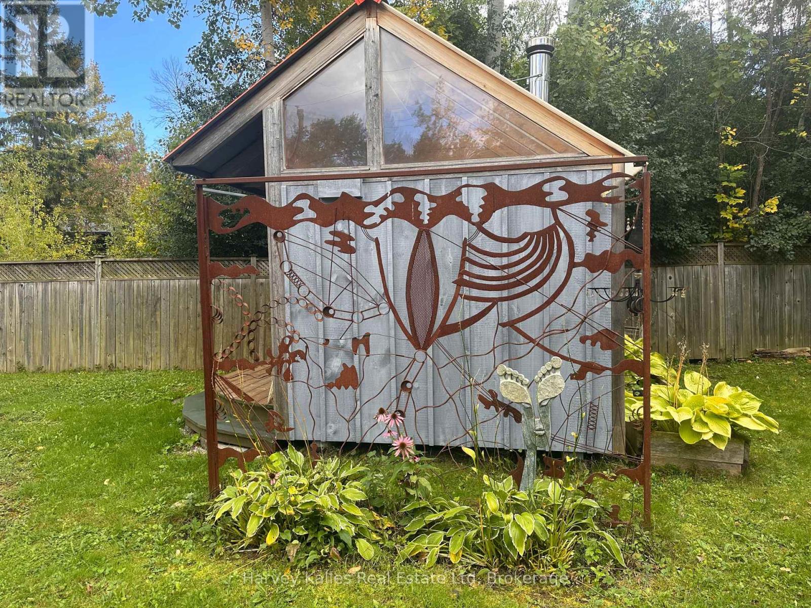 61 CONSTANCE BLVD. BOULEVARD N