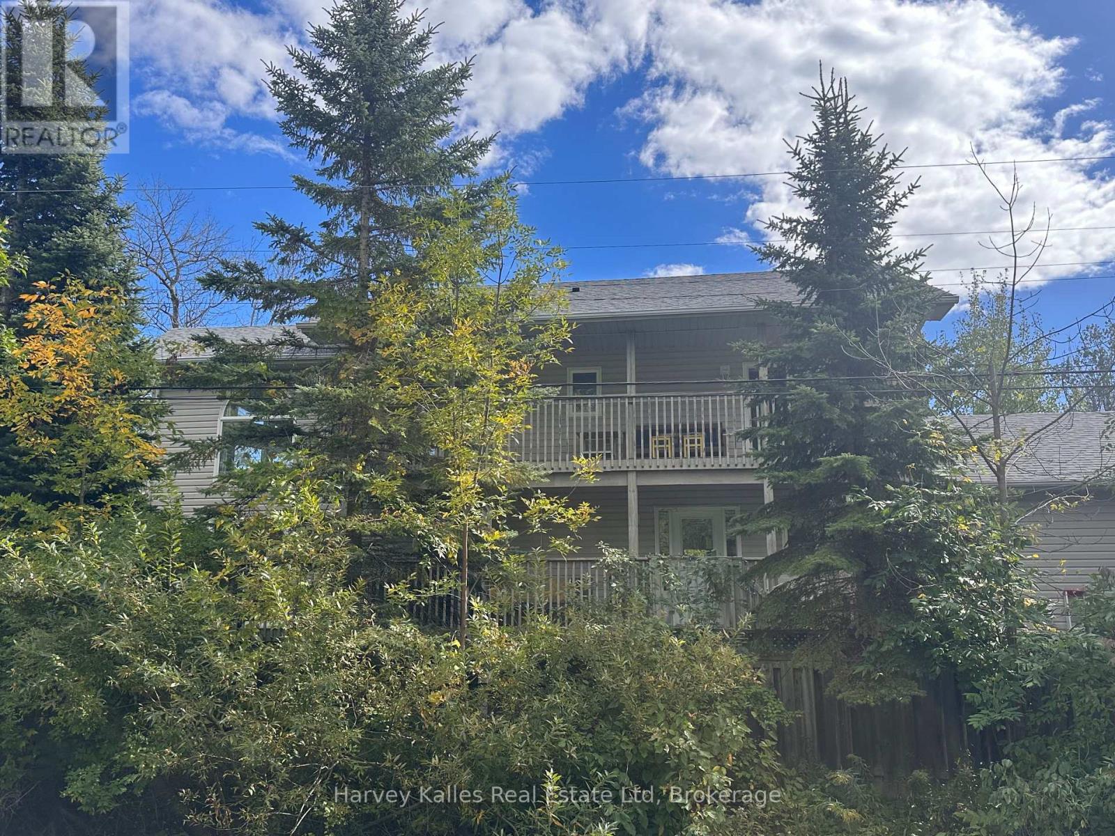 61 CONSTANCE BLVD. BOULEVARD N