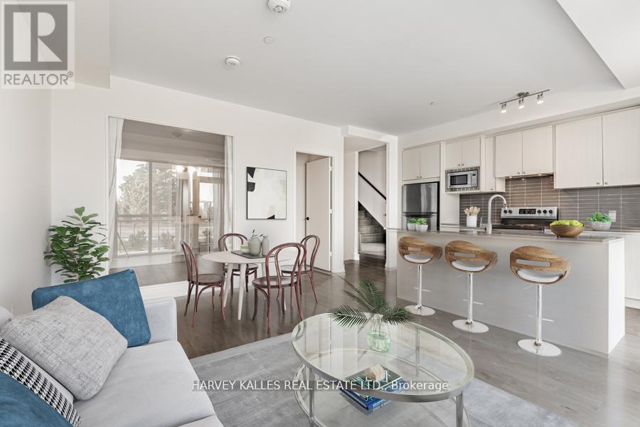 4 - 60 GEORGE BUTCHART DRIVE