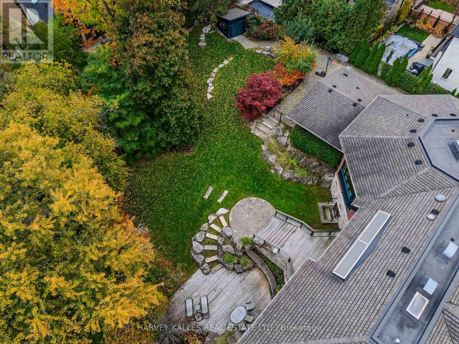 89 KINGSWAY CRESCENT