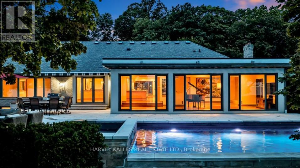 90 OAKLANDS PARK COURT