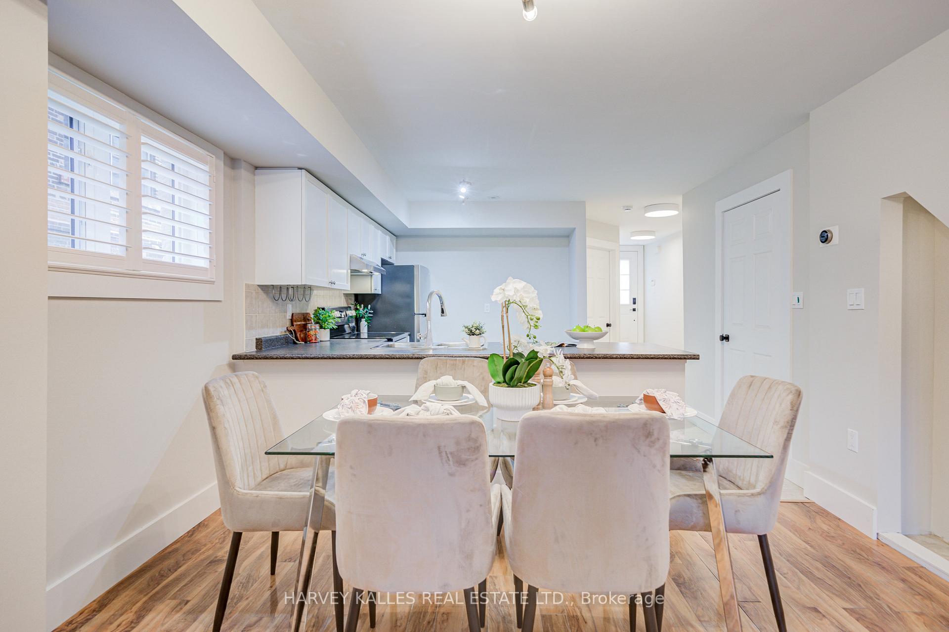 51 Foundry Avenue 55