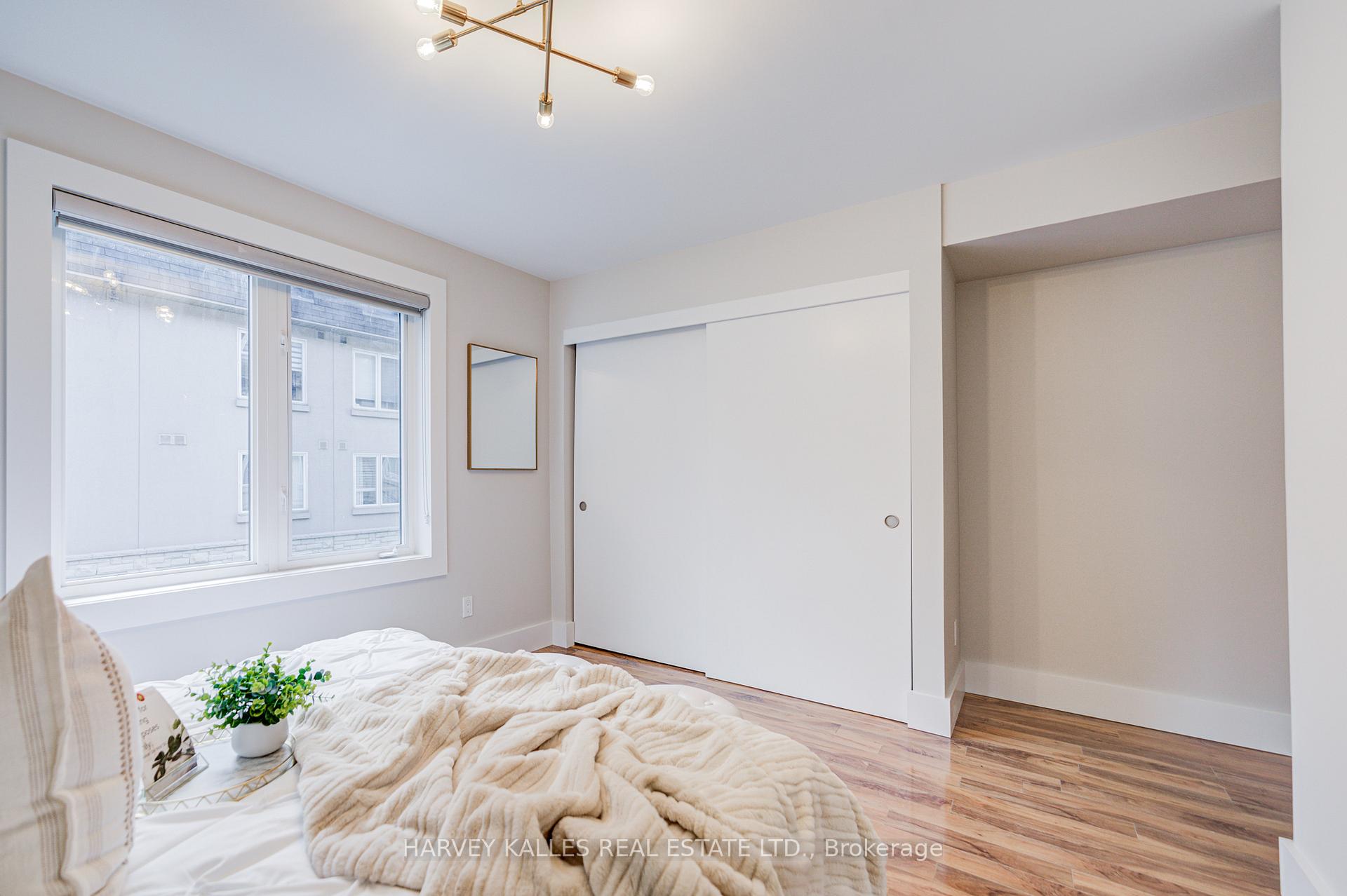 51 Foundry Avenue 55