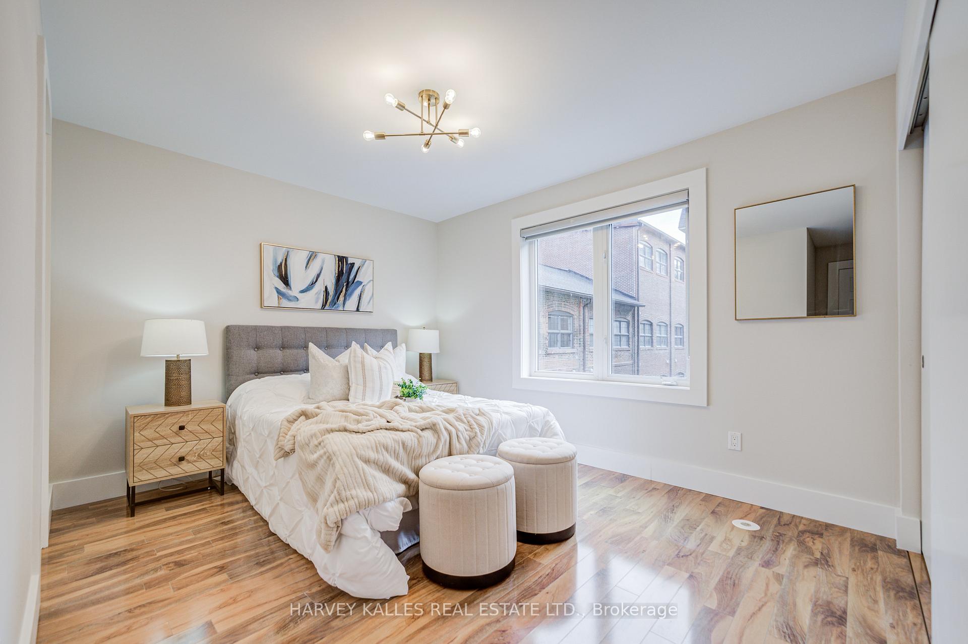 51 Foundry Avenue 55