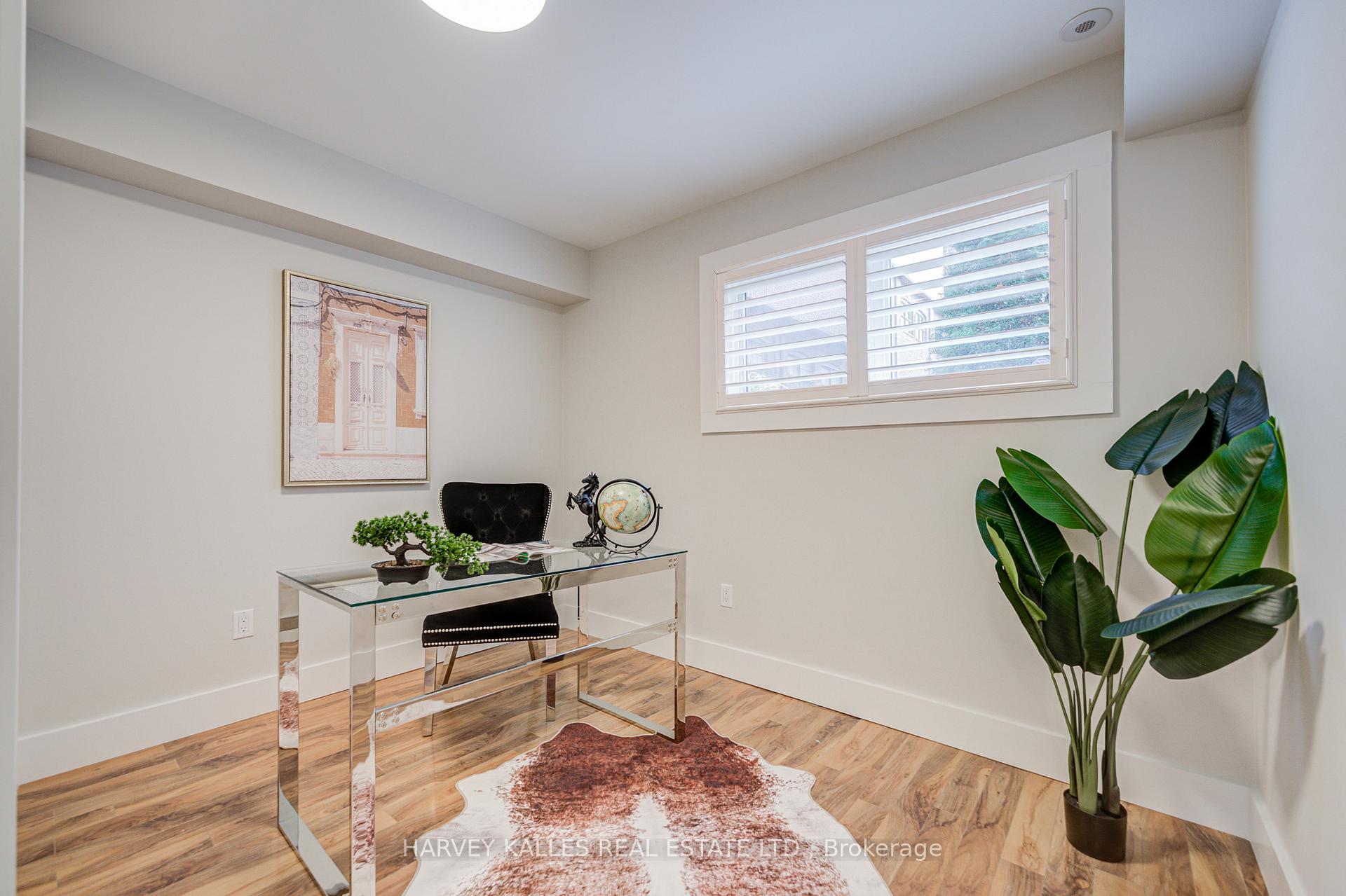 51 Foundry Avenue 55