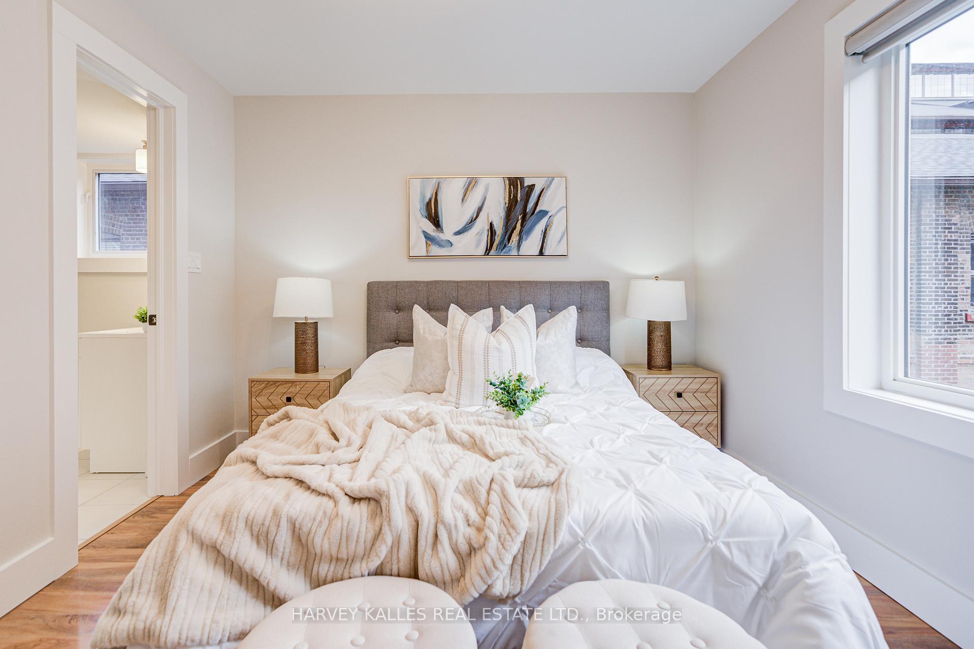 51 Foundry Avenue 55