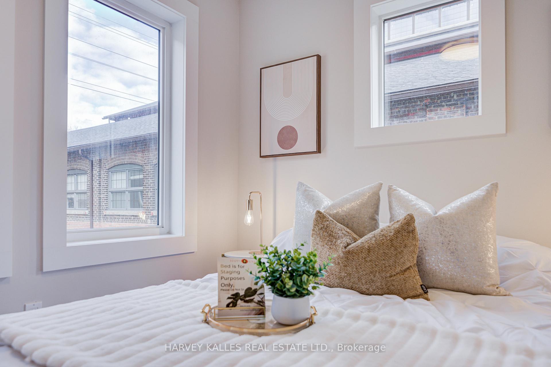 51 Foundry Avenue 55