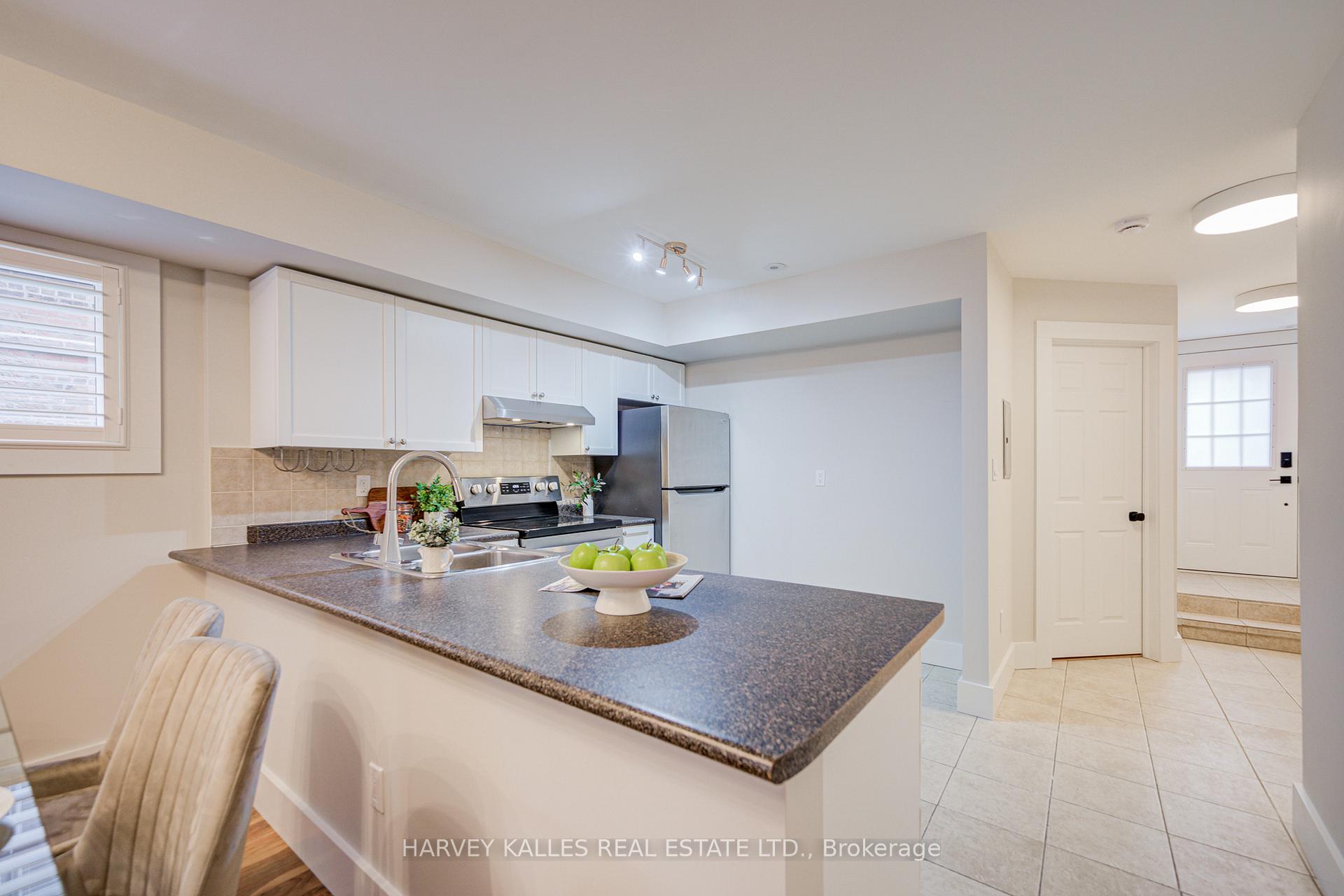 51 Foundry Avenue 55