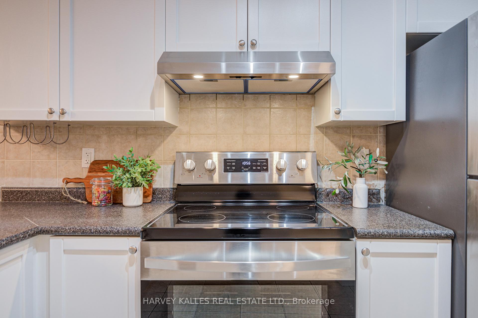 51 Foundry Avenue 55