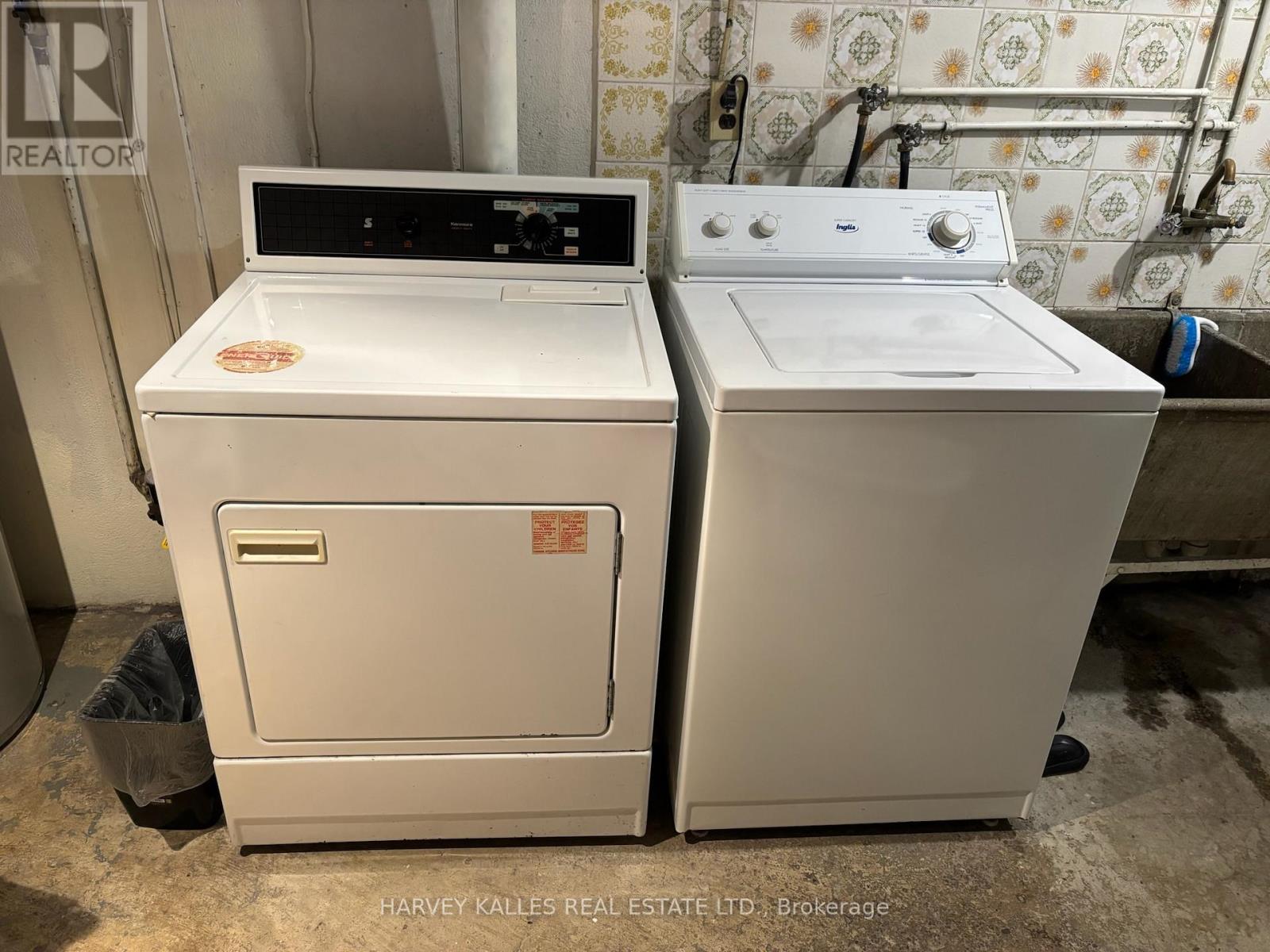 LOWER - 2379 HENSALL STREET