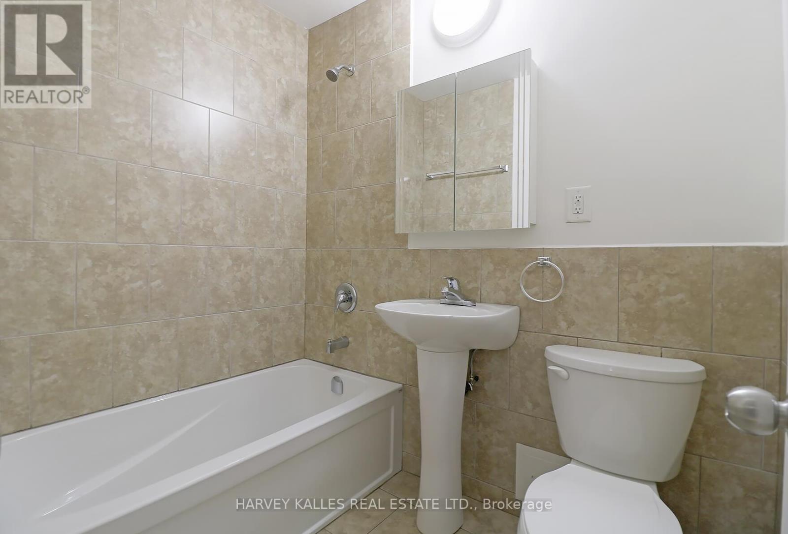 108 - 500 GILBERT AVENUE