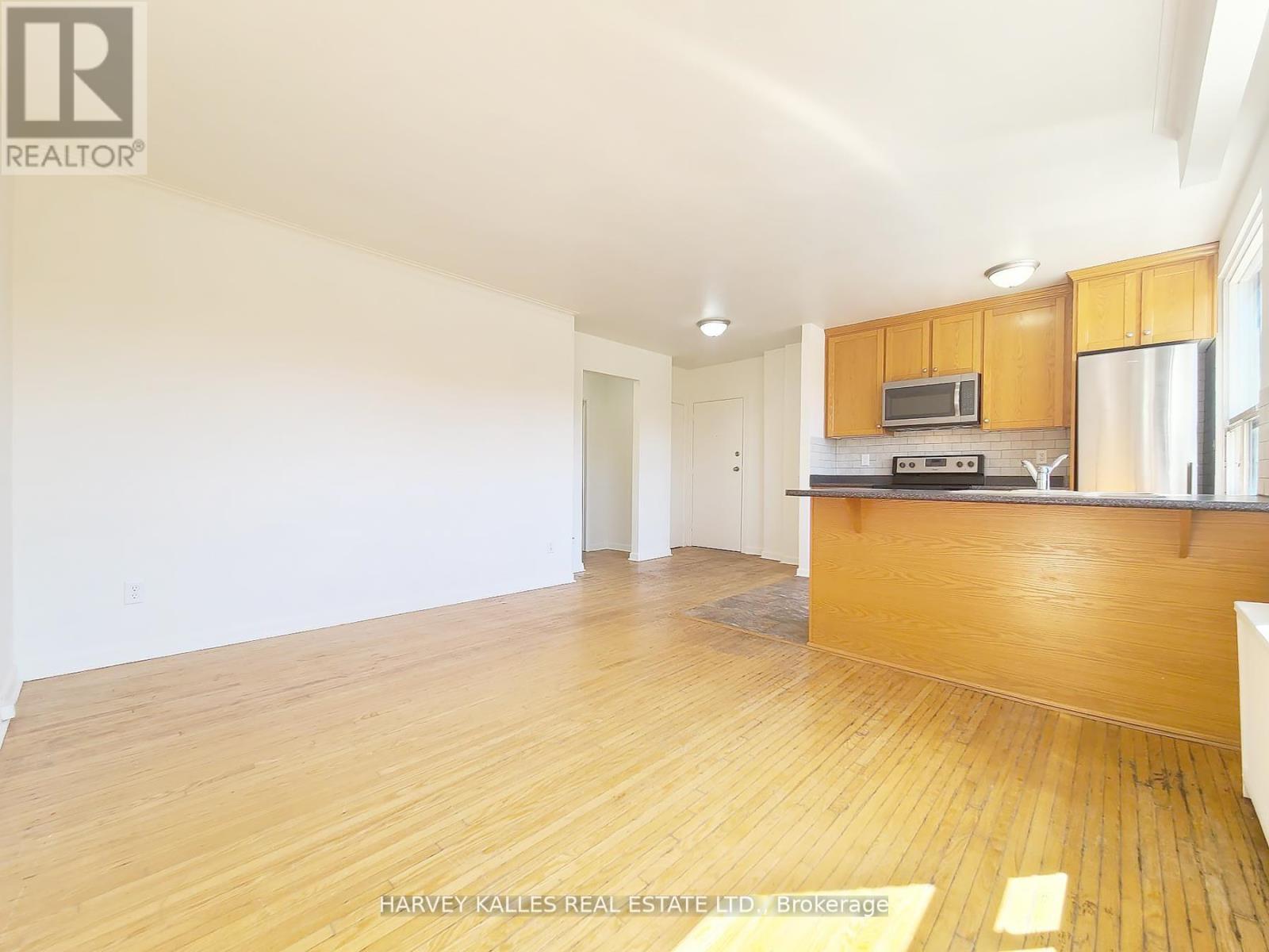 310 - 500 GILBERT AVENUE