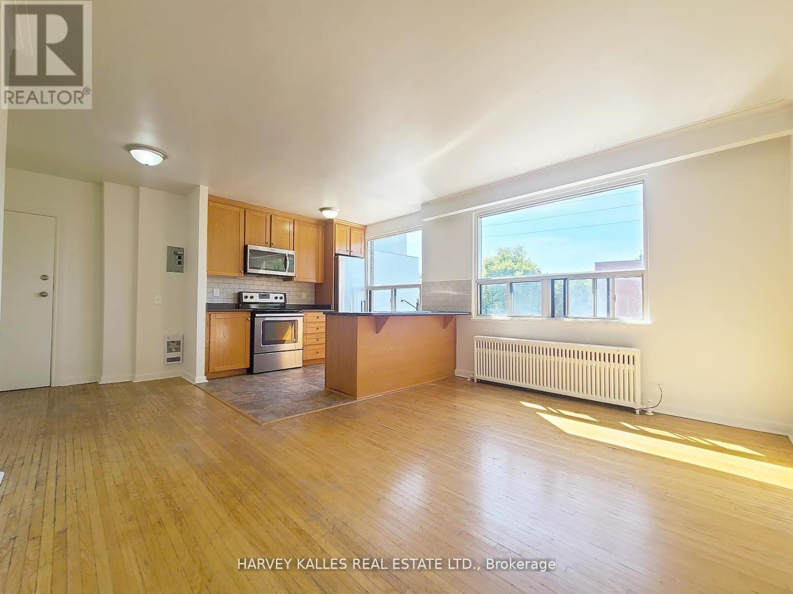 310 - 500 GILBERT AVENUE